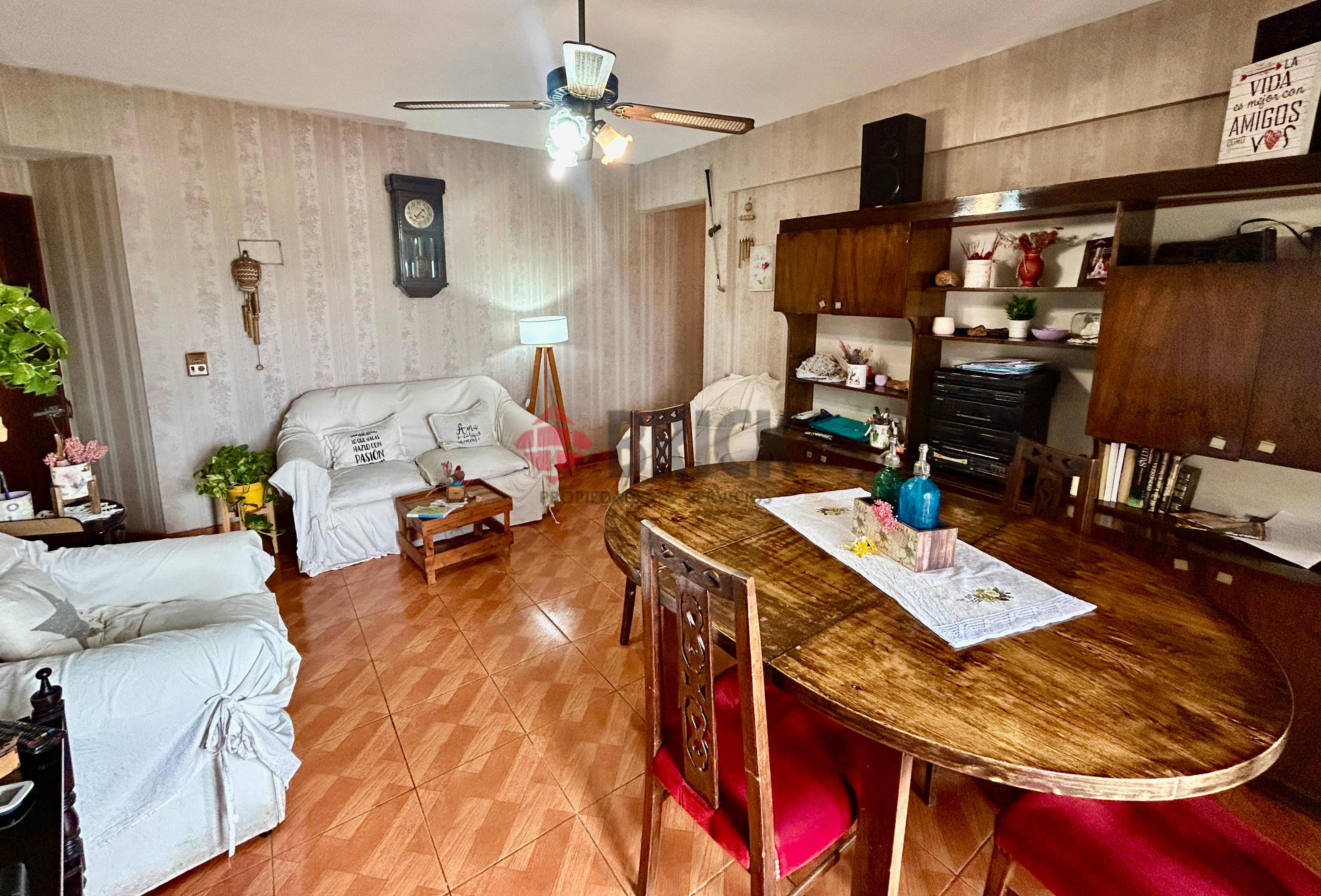 VICENTE LOPEZ al 1700 Piso 15 6