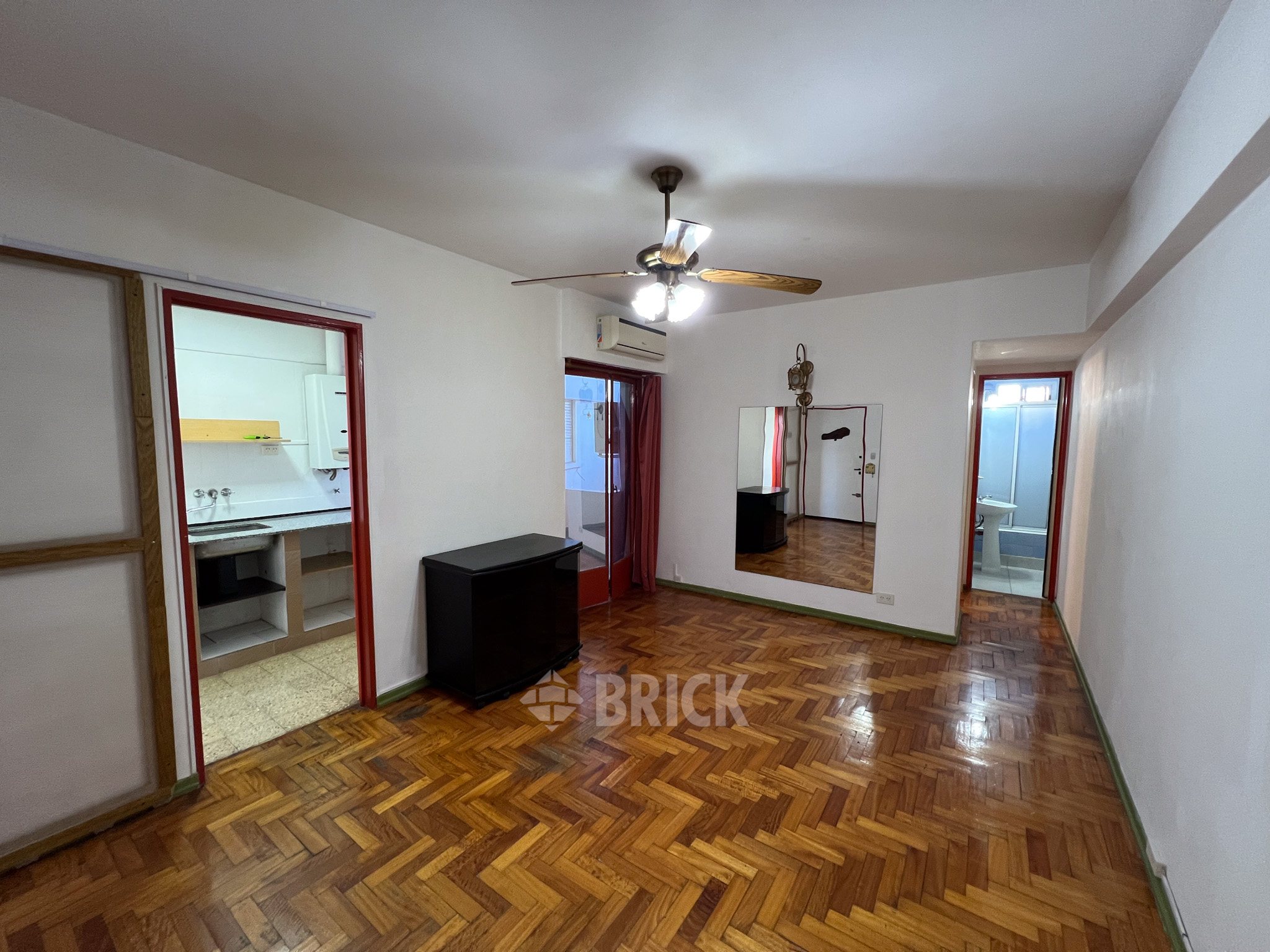 FRANKLIN al 2000 Piso 3 1