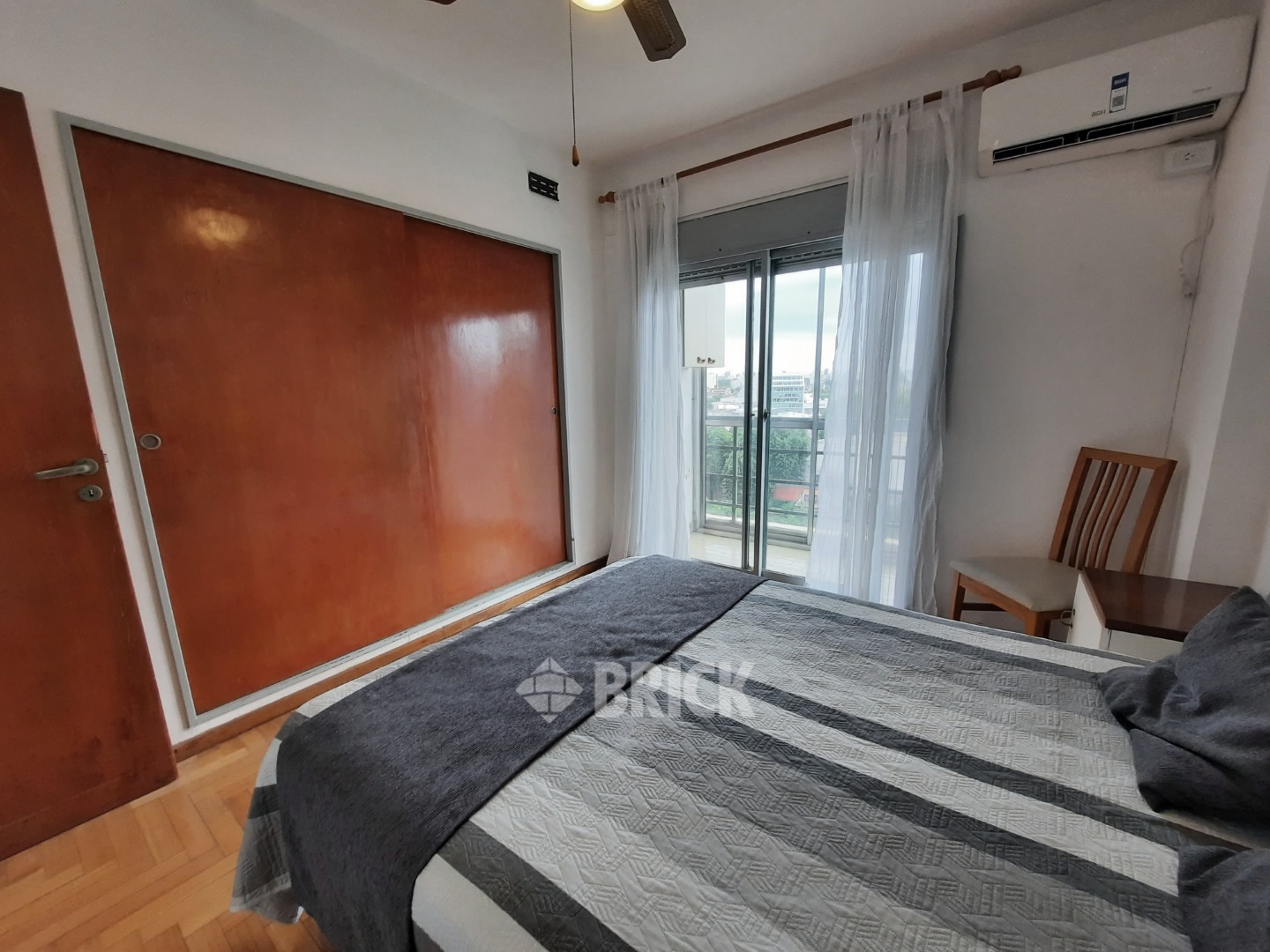 CASEROS, AV. al 3200 Piso 9 10