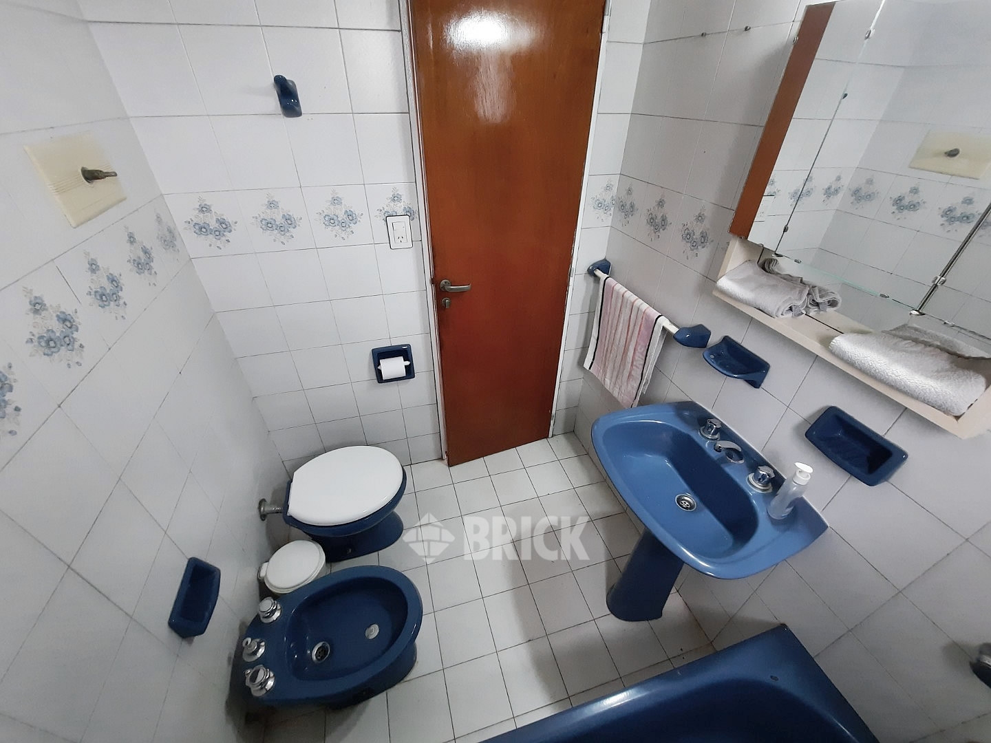 CASEROS, AV. al 3200 Piso 9 18