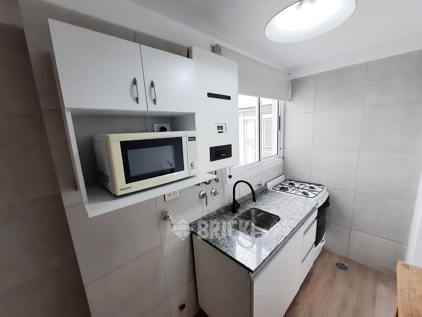 CASEROS, AV. al 3200 Piso 9 21