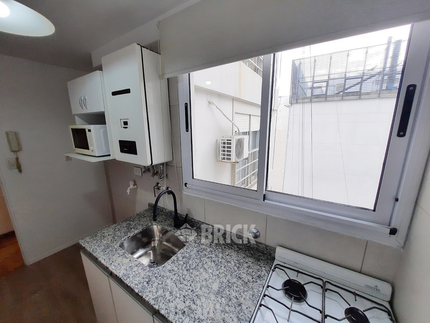 CASEROS, AV. al 3200 Piso 9 22