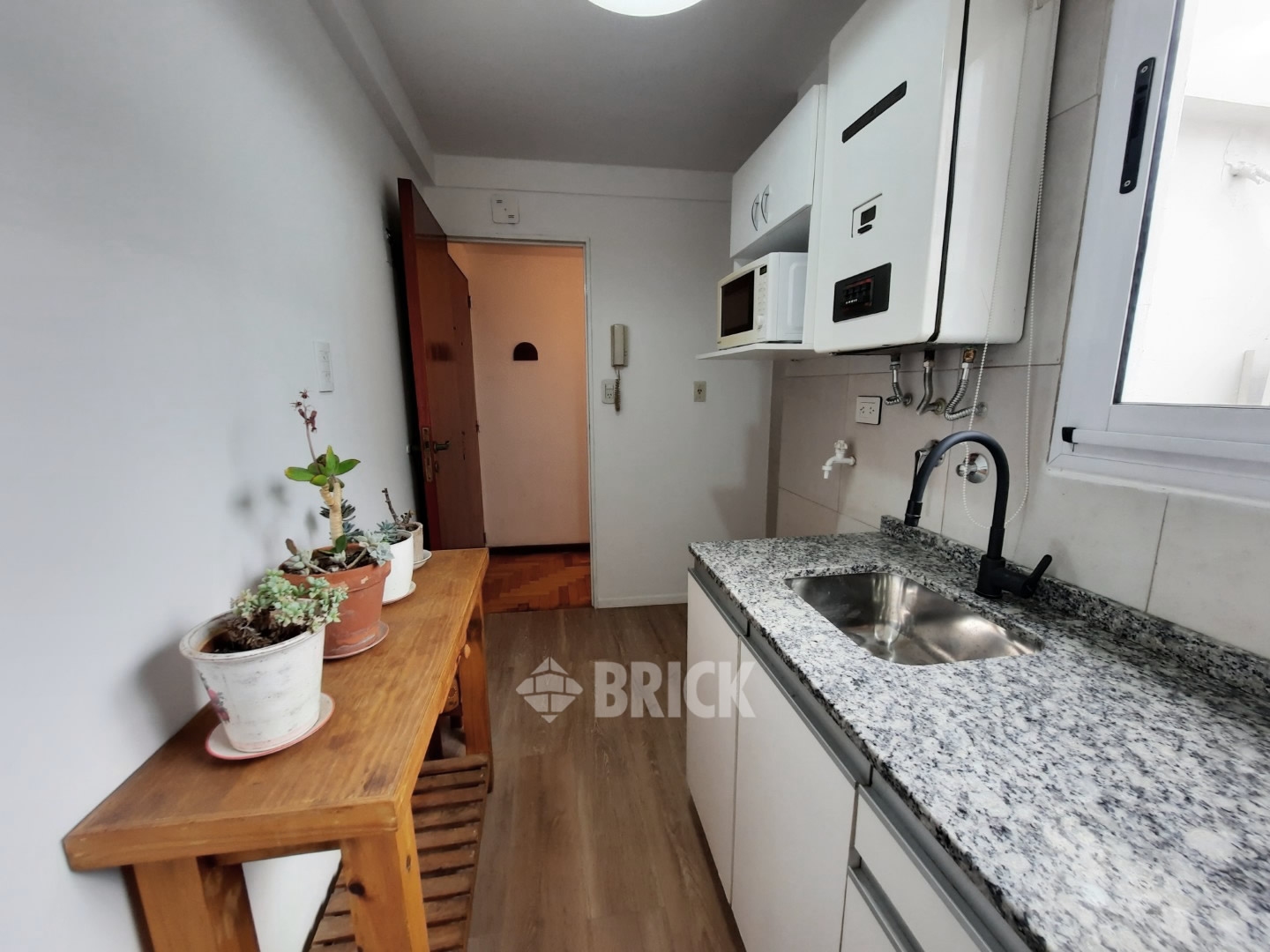 CASEROS, AV. al 3200 Piso 9 23