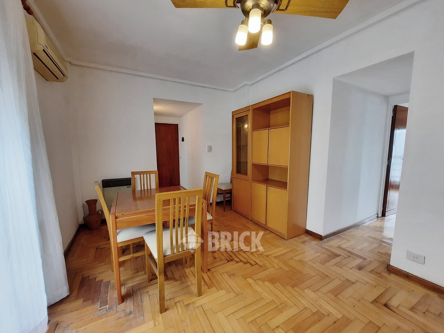 CASEROS, AV. al 3200 Piso 9 7