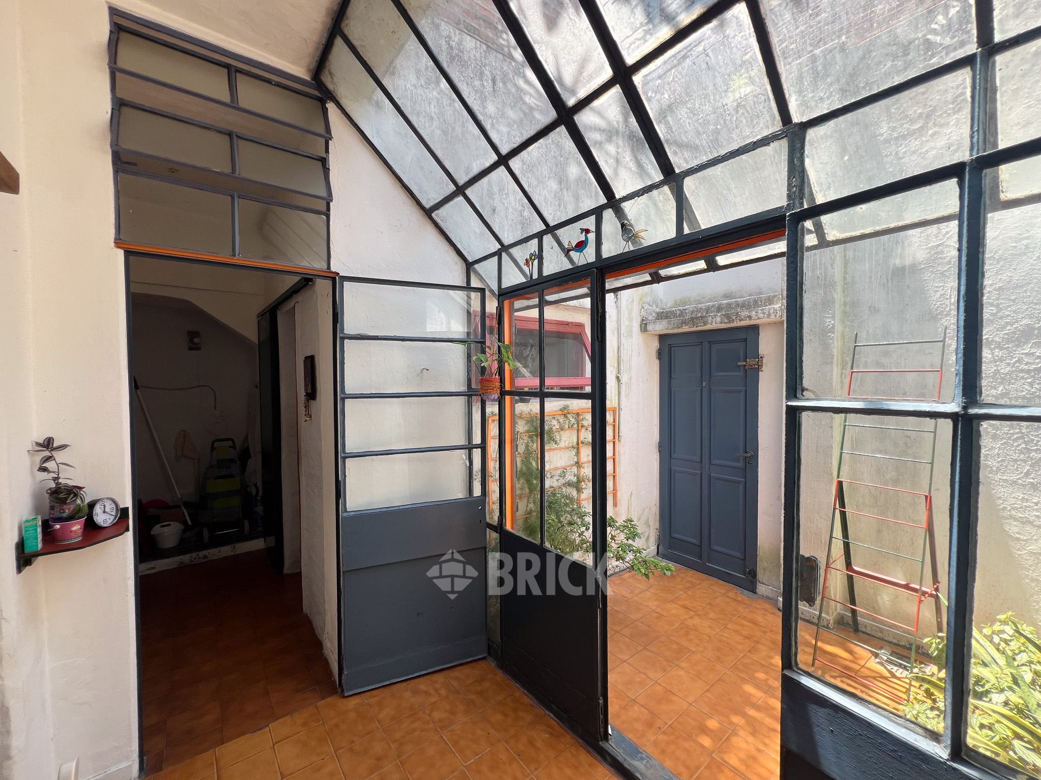 MARTINEZ, ENRIQUE al 700 Piso PB 12