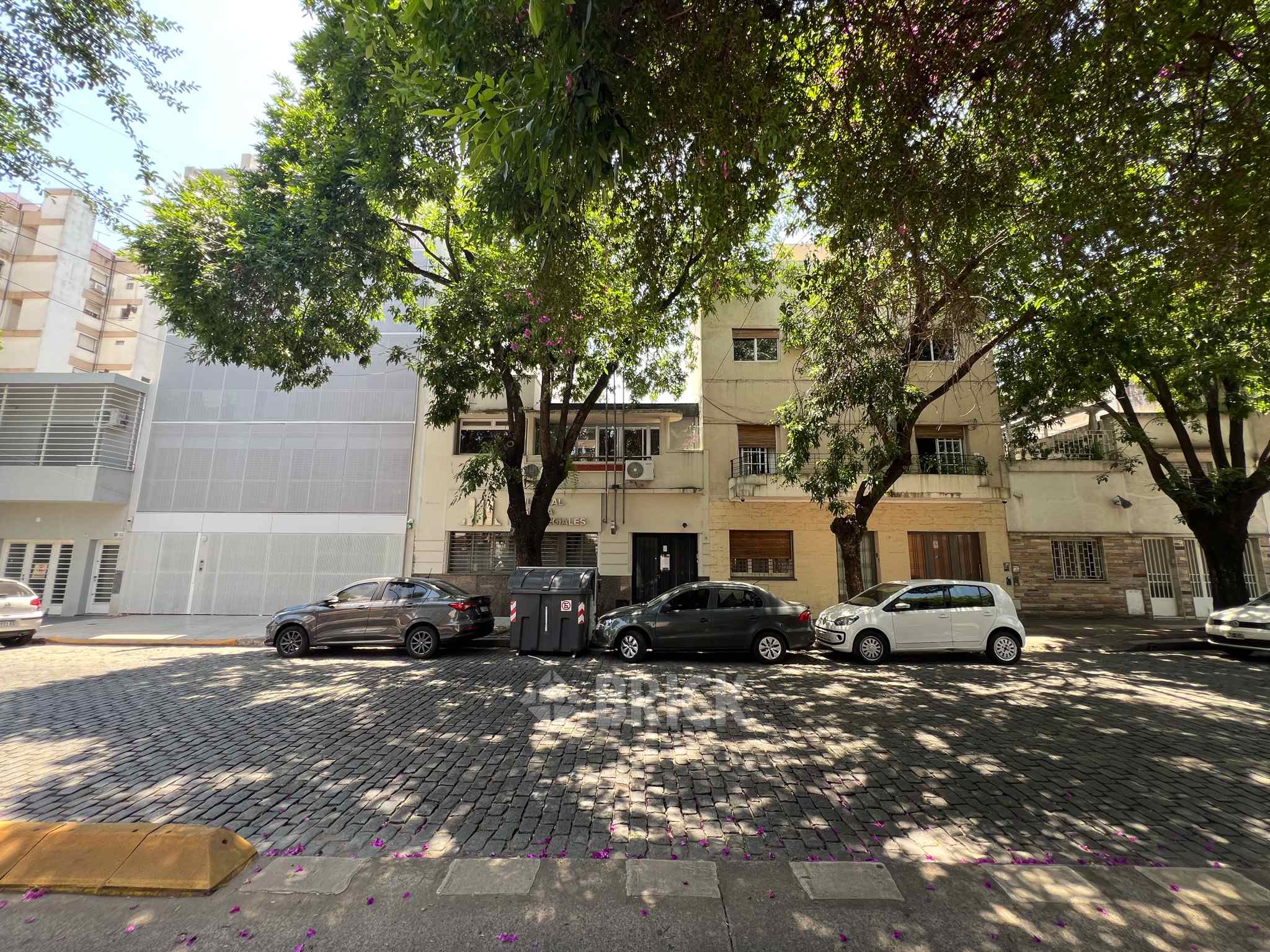 MARTINEZ, ENRIQUE al 700 Piso PB 20