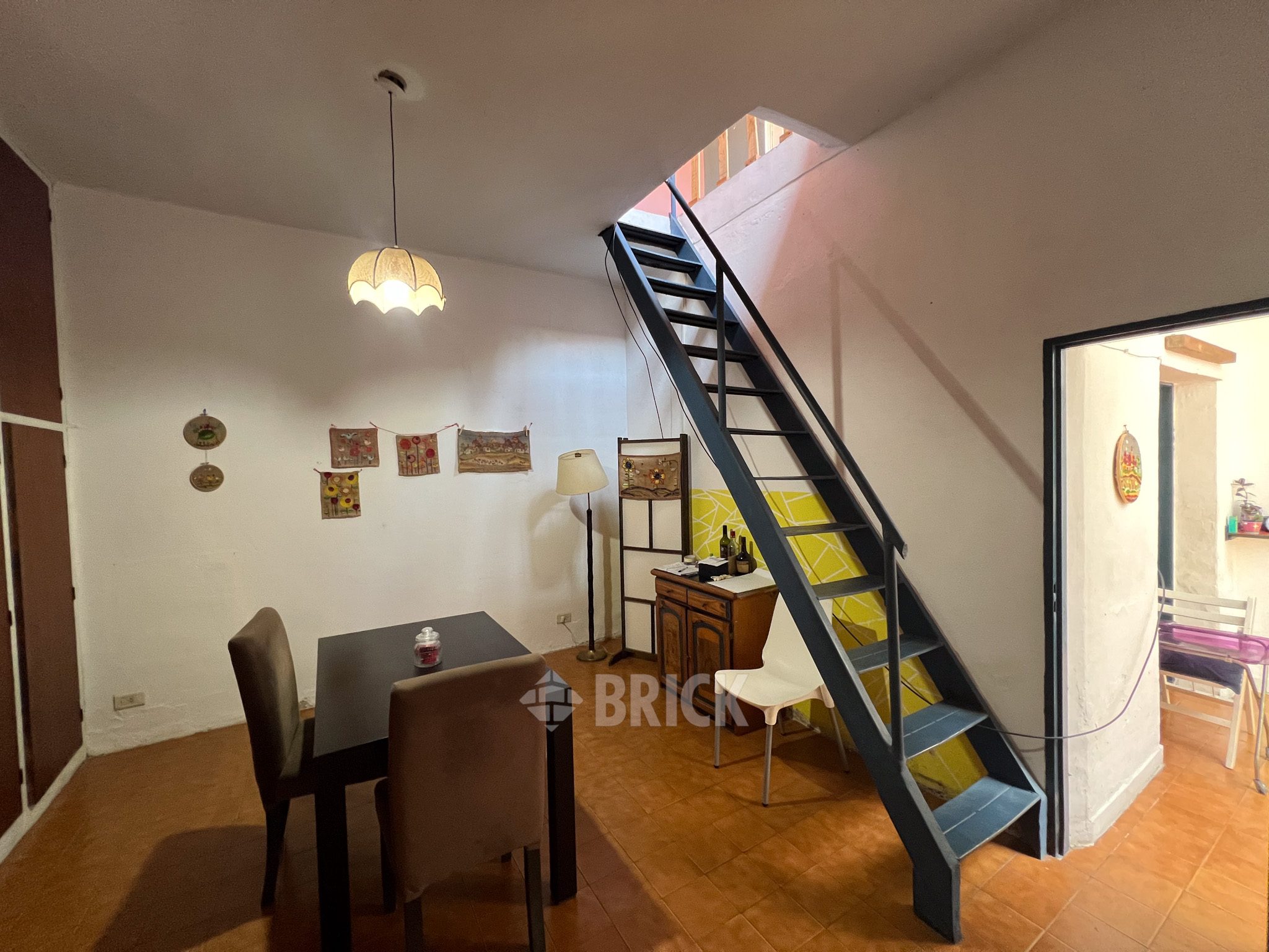 MARTINEZ, ENRIQUE al 700 Piso PB 9