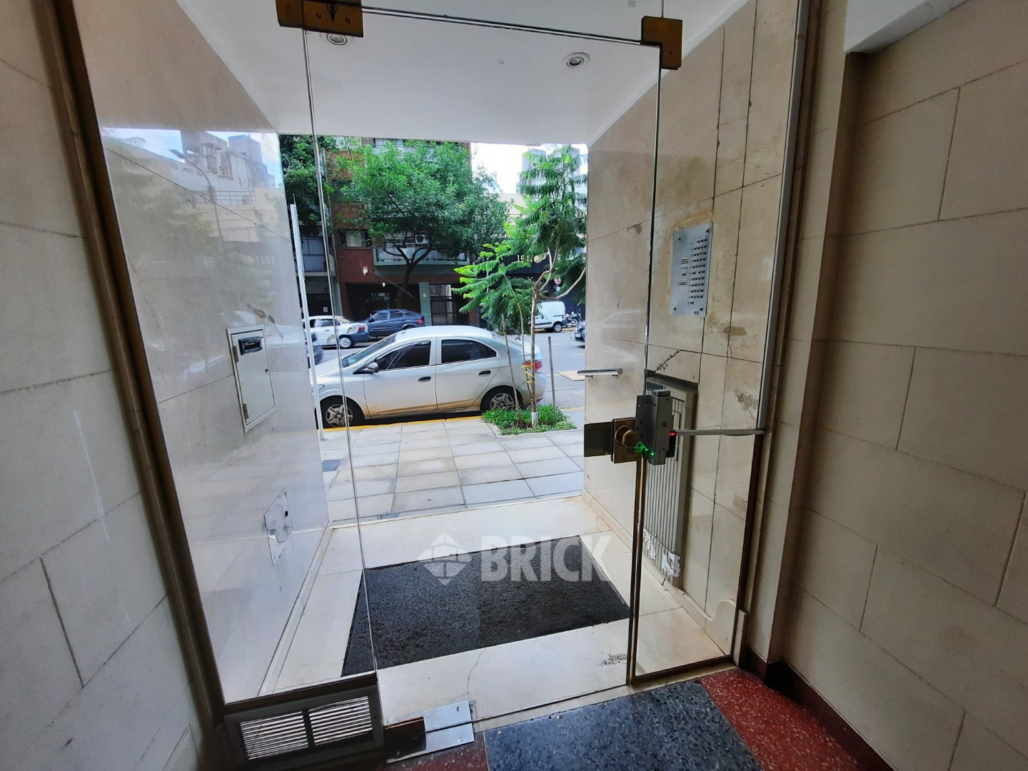 GALLARDO, ANGEL, AV. al 900 Piso 9 16