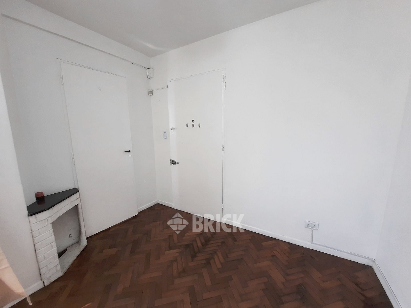 GALLARDO, ANGEL, AV. al 900 Piso 9 6