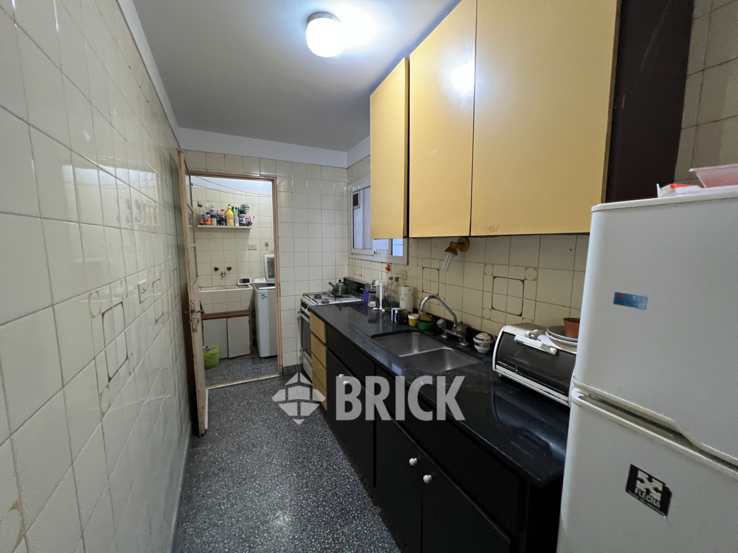 LAMARCA, EMILIO al 3300 Piso 2 9