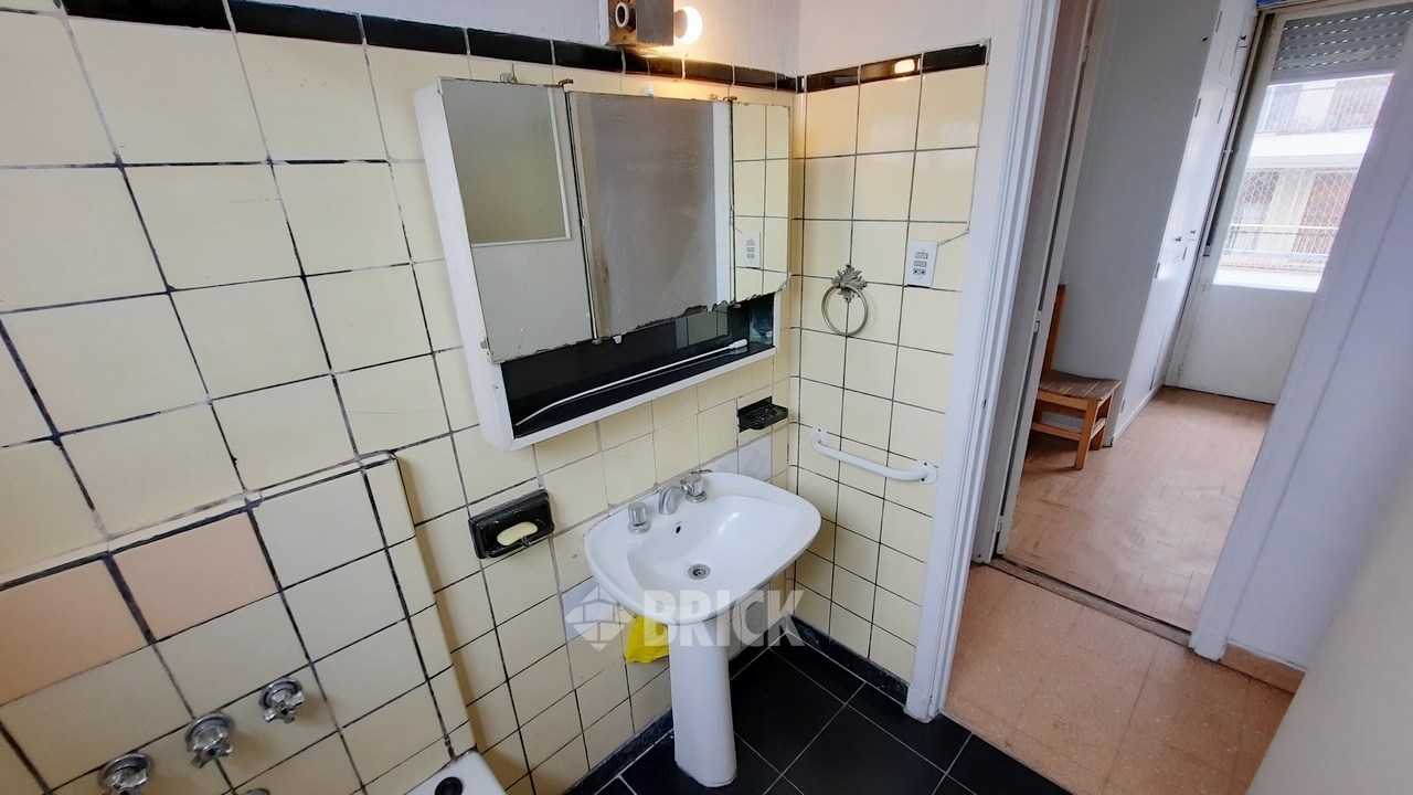 SOLIS al 1000 Piso 5 15