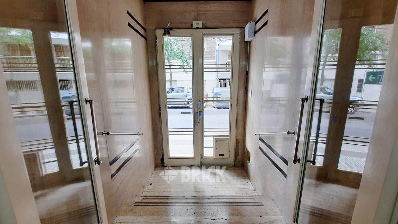 SOLIS al 1000 Piso 5 27