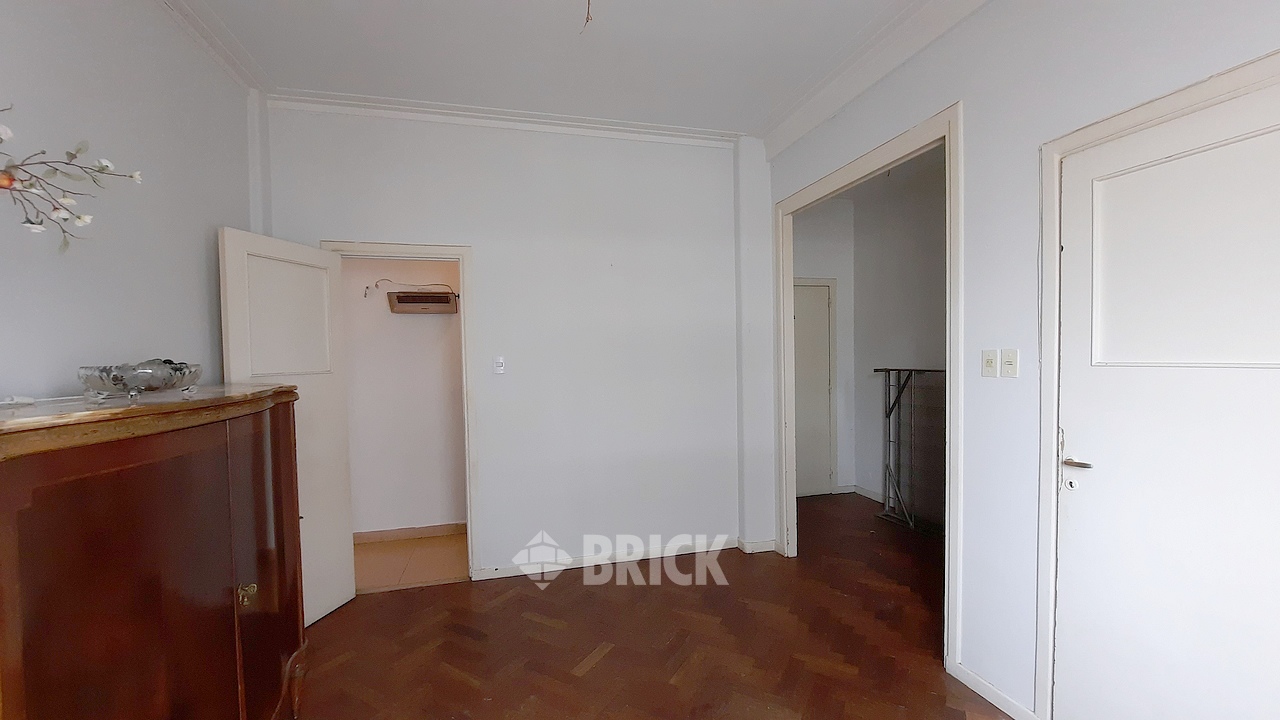 SOLIS al 1000 Piso 5 4