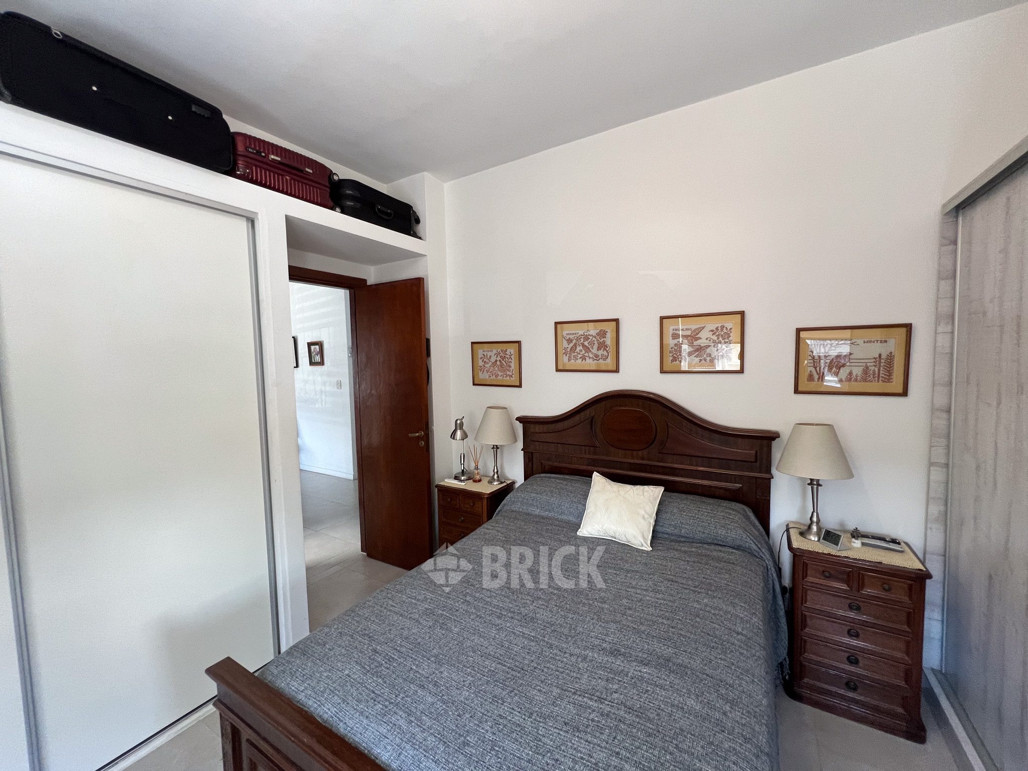 COMBATIENTES DE MALVINAS, AV. al 3700 Piso 1 15