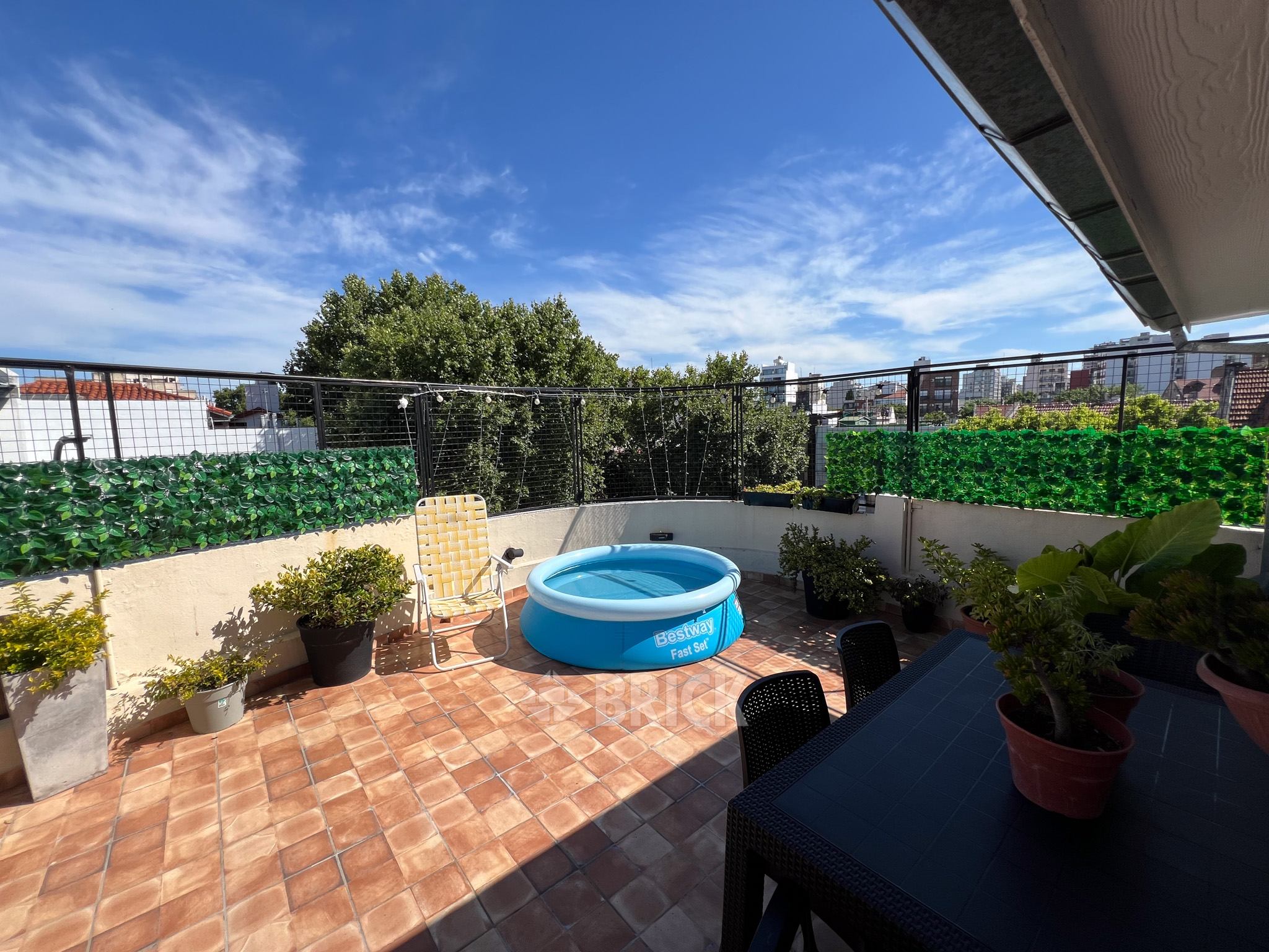 COMBATIENTES DE MALVINAS, AV. al 3700 Piso 1 24