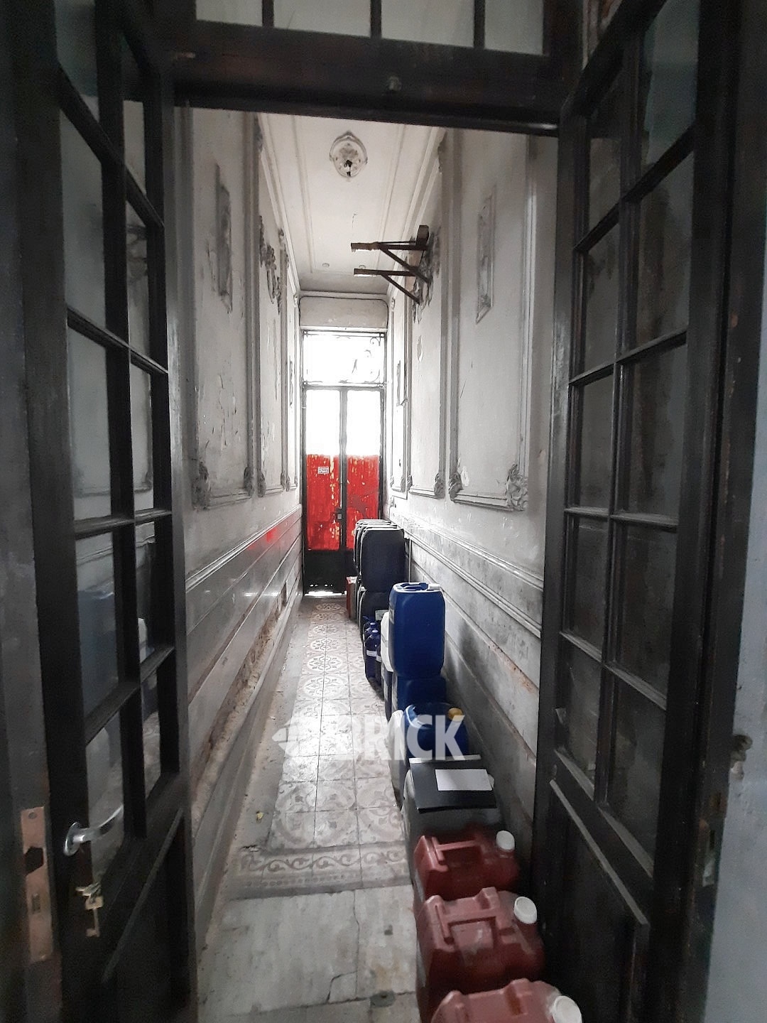 ALVAREZ THOMAS, AV. al 700 11