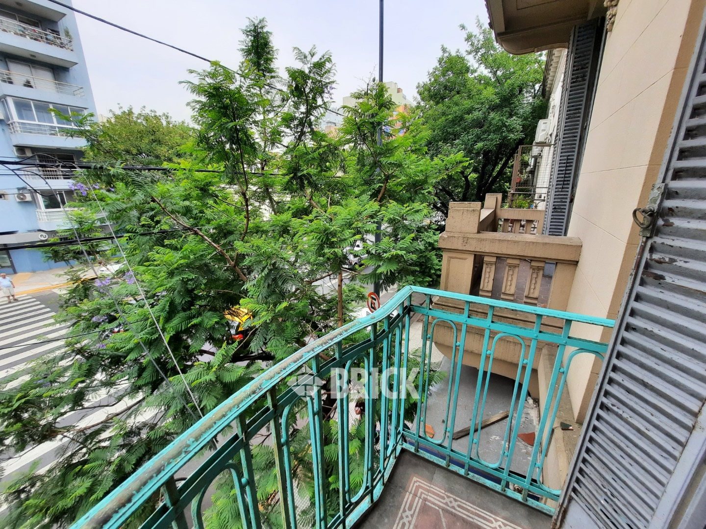 ALVAREZ THOMAS, AV. al 700 43