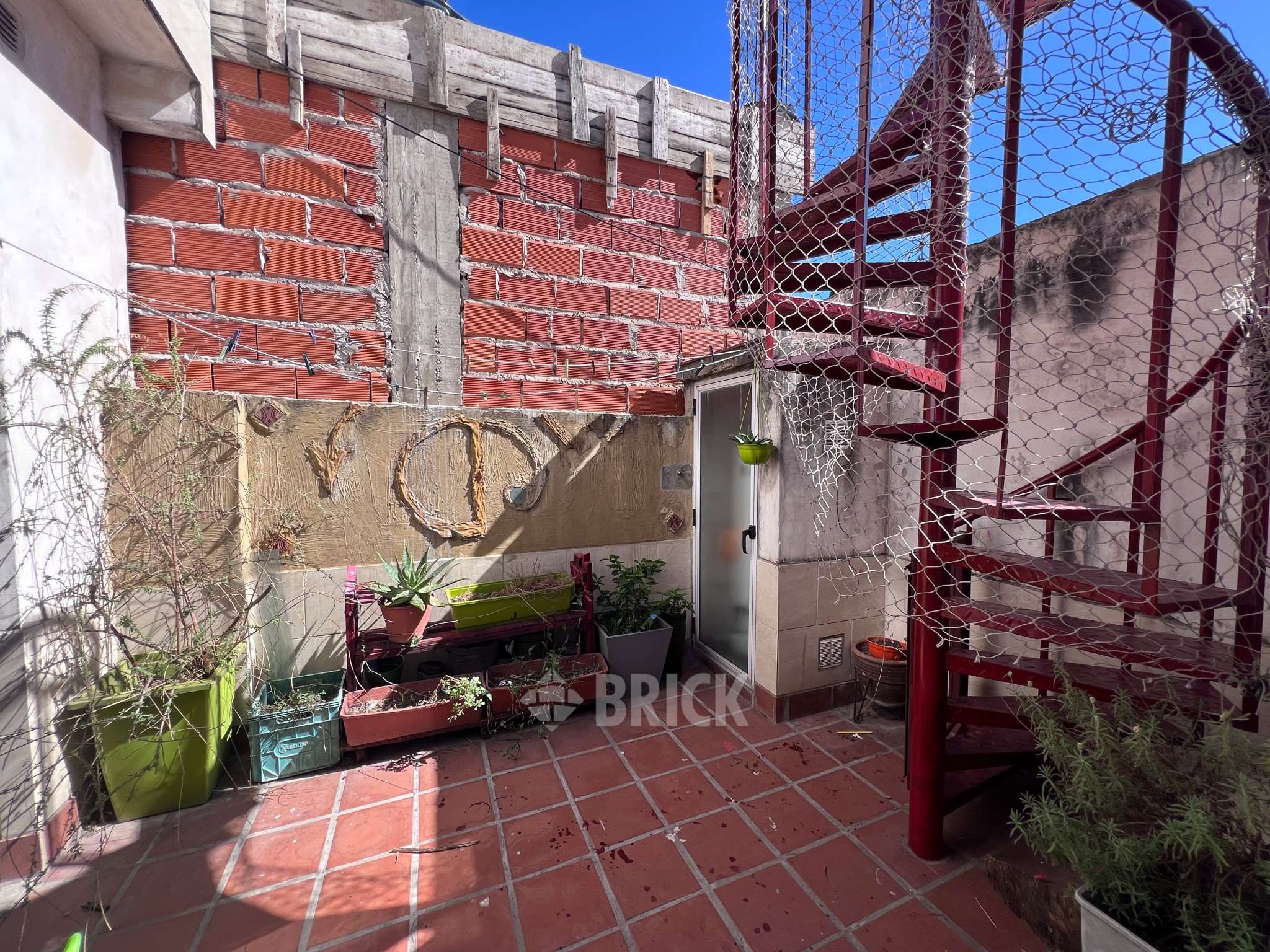 PRIMERA JUNTA al 3800 Piso PB 18