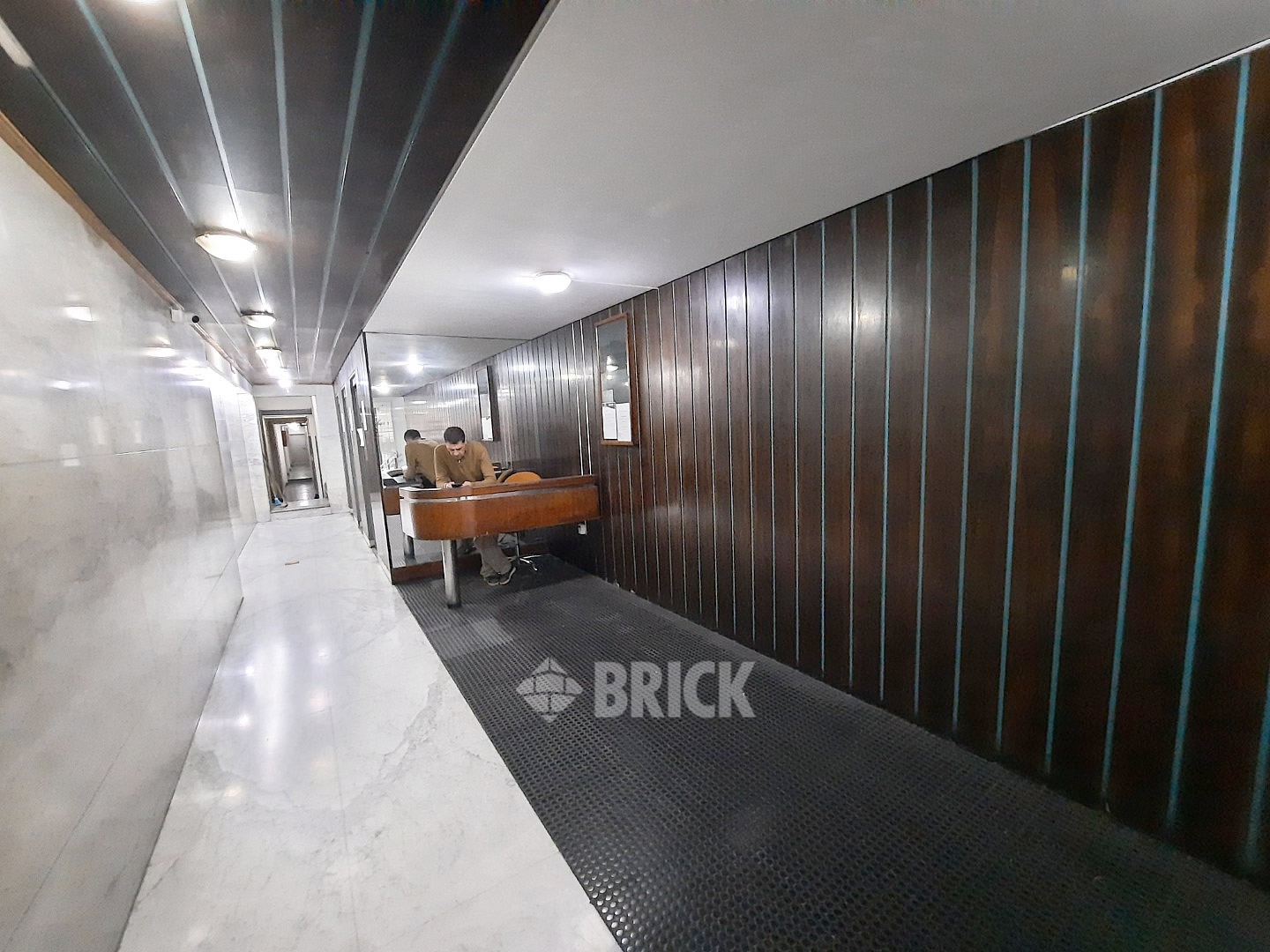 SUIPACHA al 600 Piso 2 14