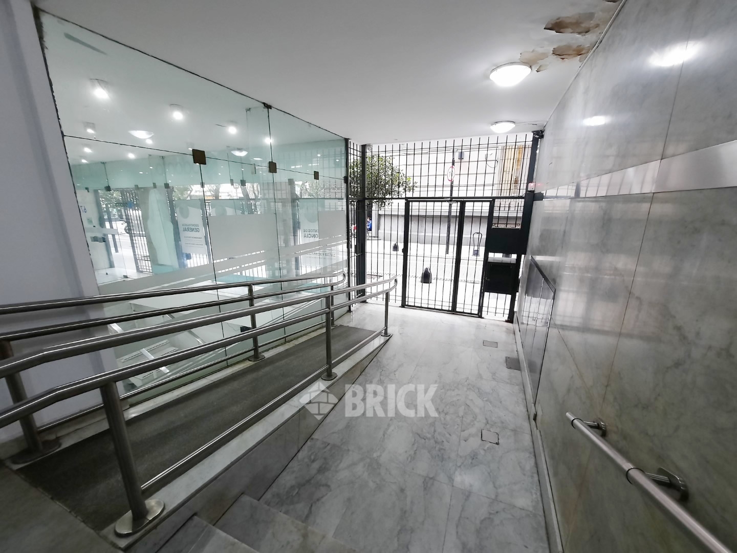 SUIPACHA al 600 Piso 2 15