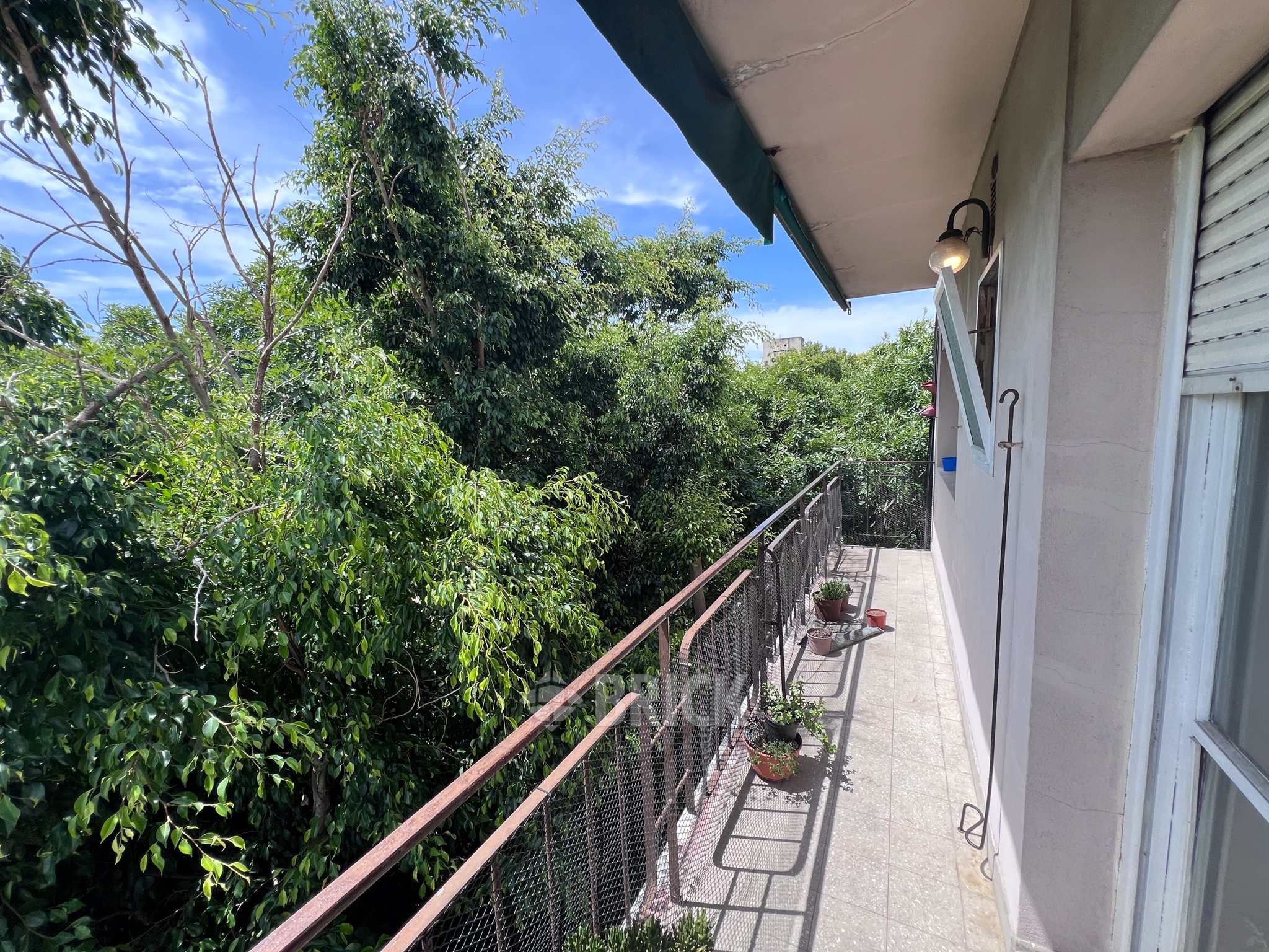 BACACAY al 2500 Piso 5 6