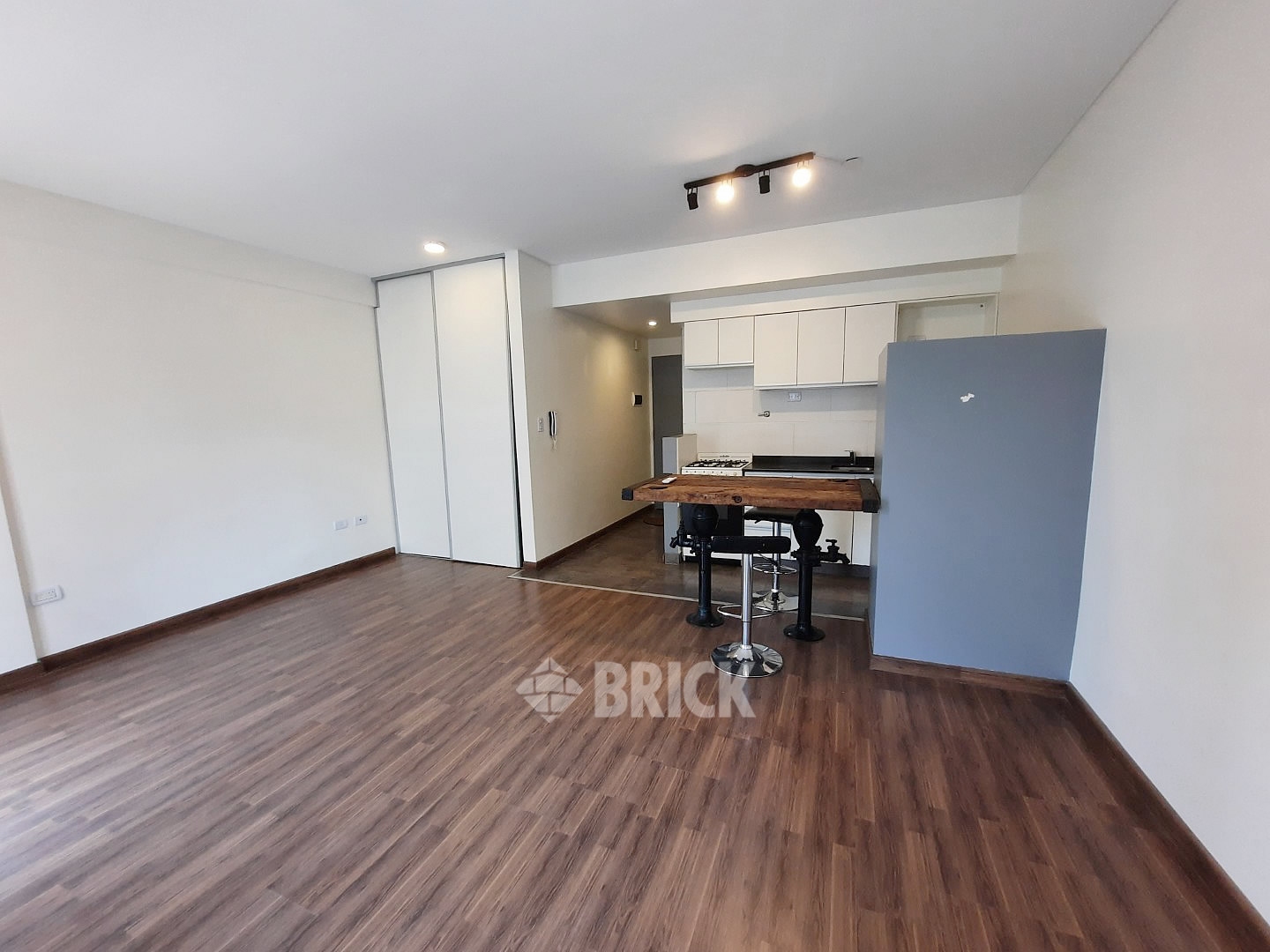 VERA al 1100 Piso 4 8