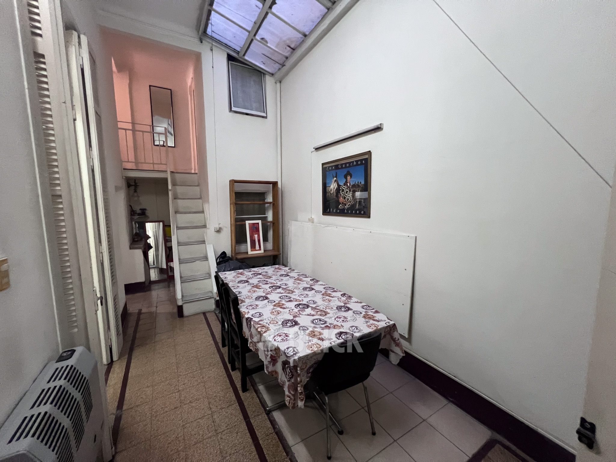 LAVALLE al 900 Piso 1 8