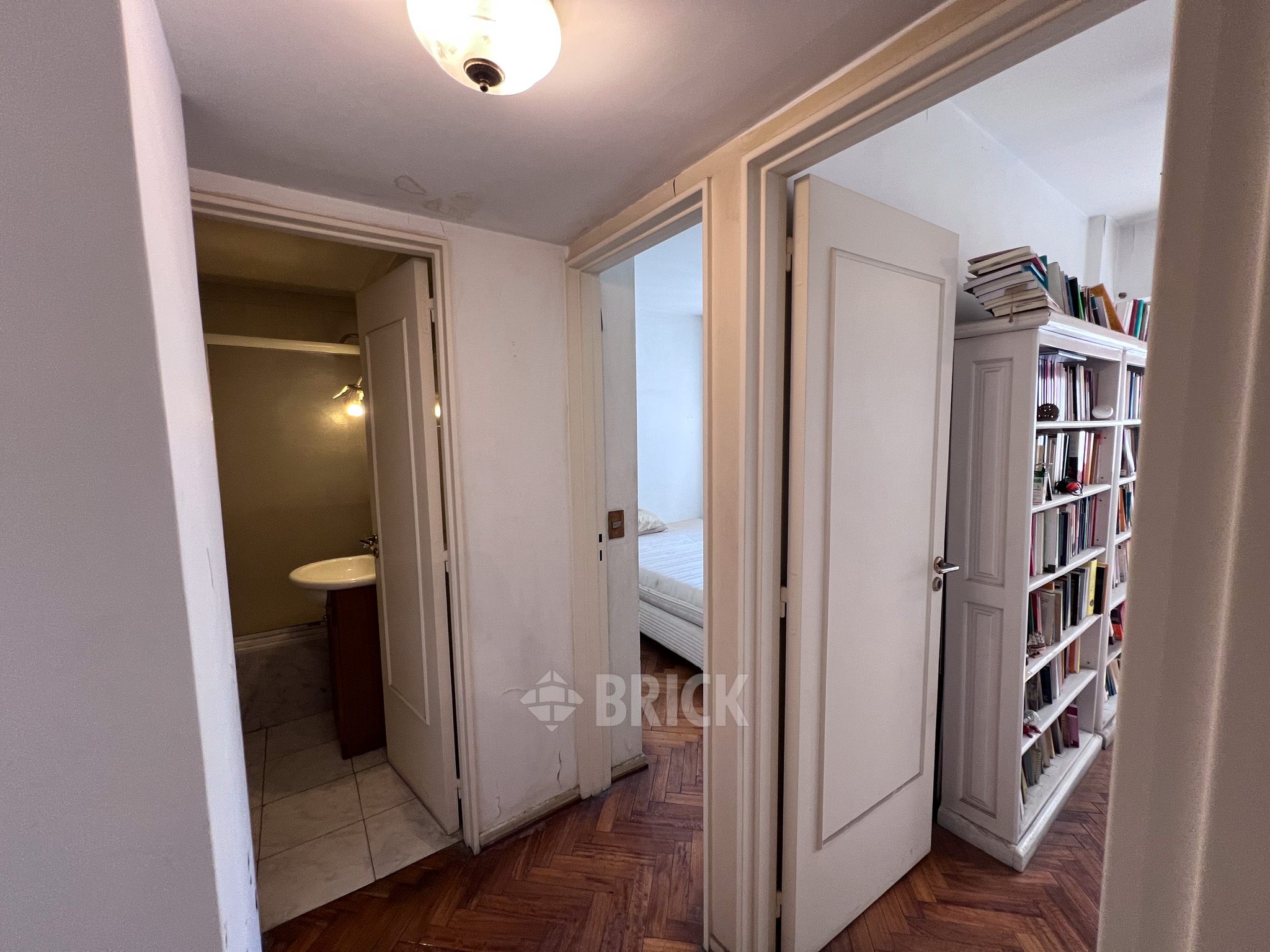 AUSTRIA al 2500 Piso 7 6