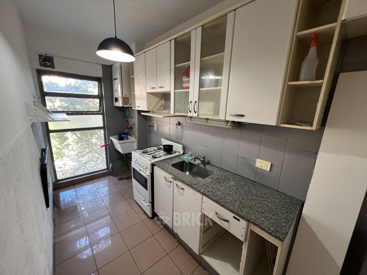 AVELLANEDA, AV. al 1800 Piso 6 12