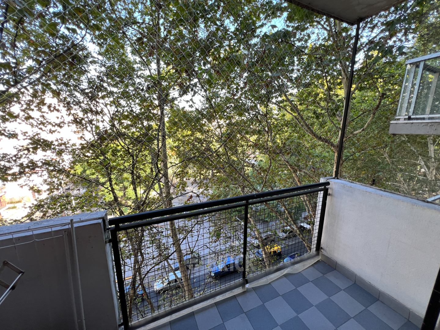 AVELLANEDA, AV. al 1800 Piso 6 3