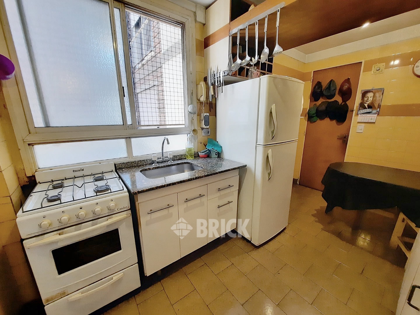 JUJUY, AV. al 100 Piso 8 19