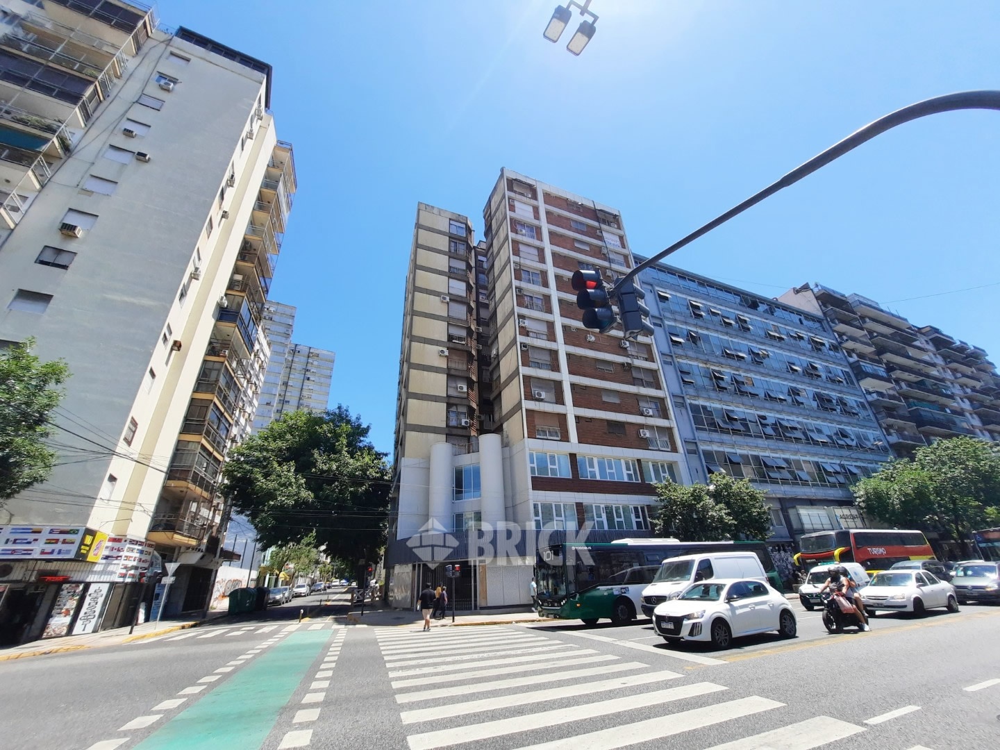 JUJUY, AV. al 100 Piso 8 31