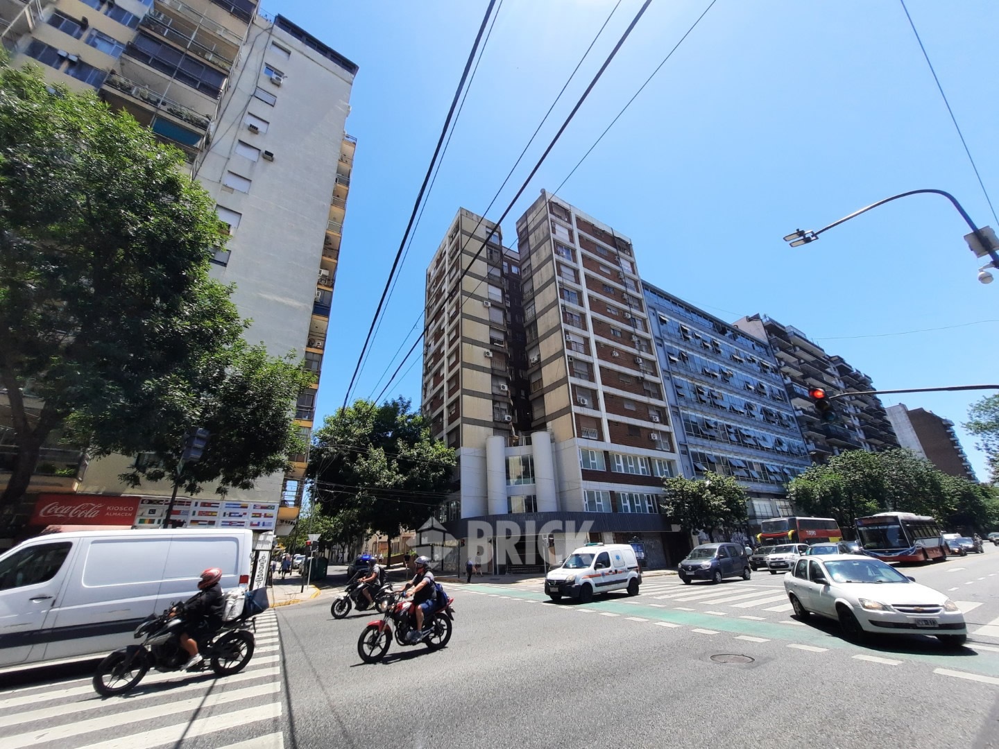 JUJUY, AV. al 100 Piso 8 32