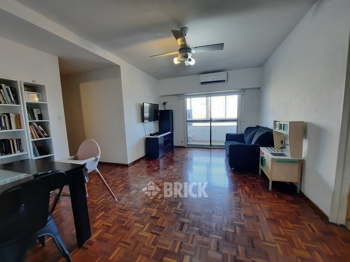 DUMONT, SANTOS al 3300 Piso 8 1