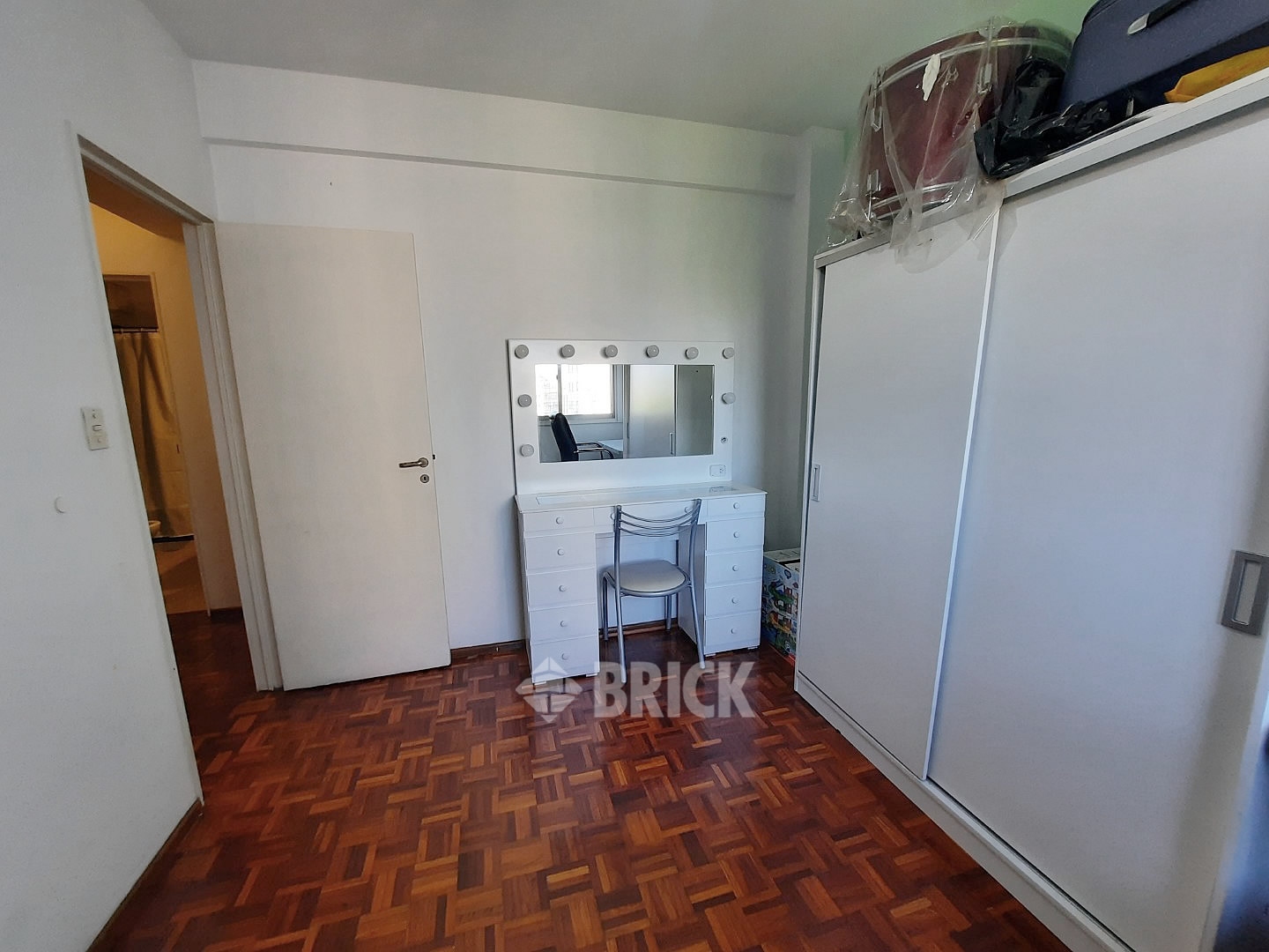 DUMONT, SANTOS al 3300 Piso 8 23