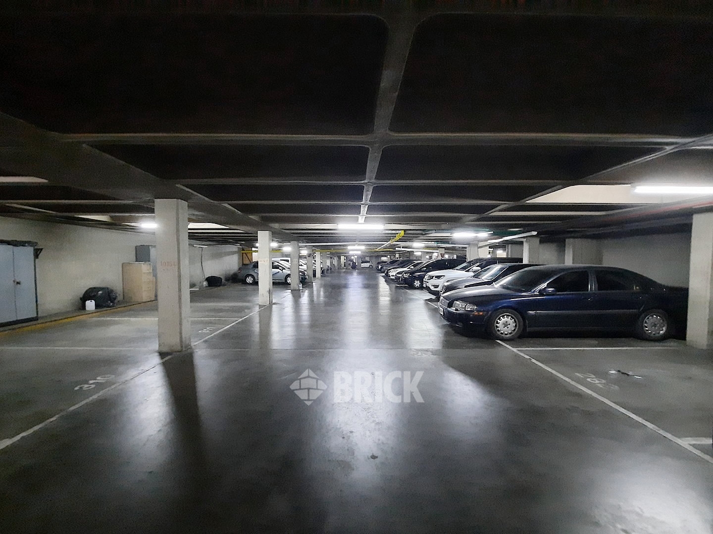 DUMONT, SANTOS al 3300 Piso 8 32