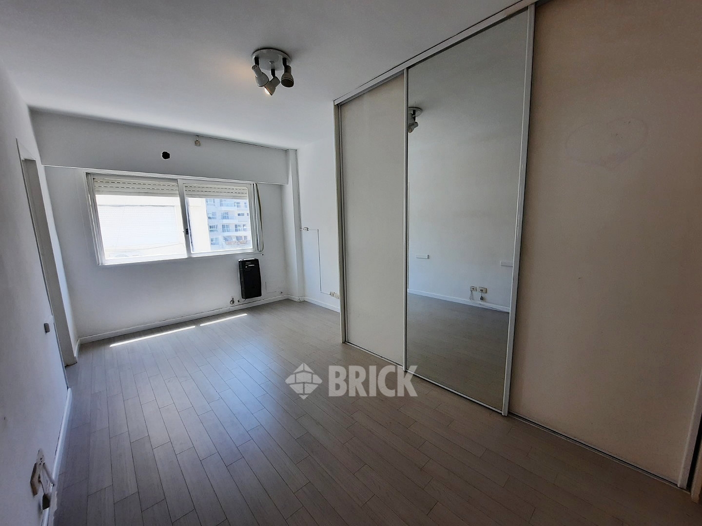 CORDOBA, AV. al 2900 Piso 10 1