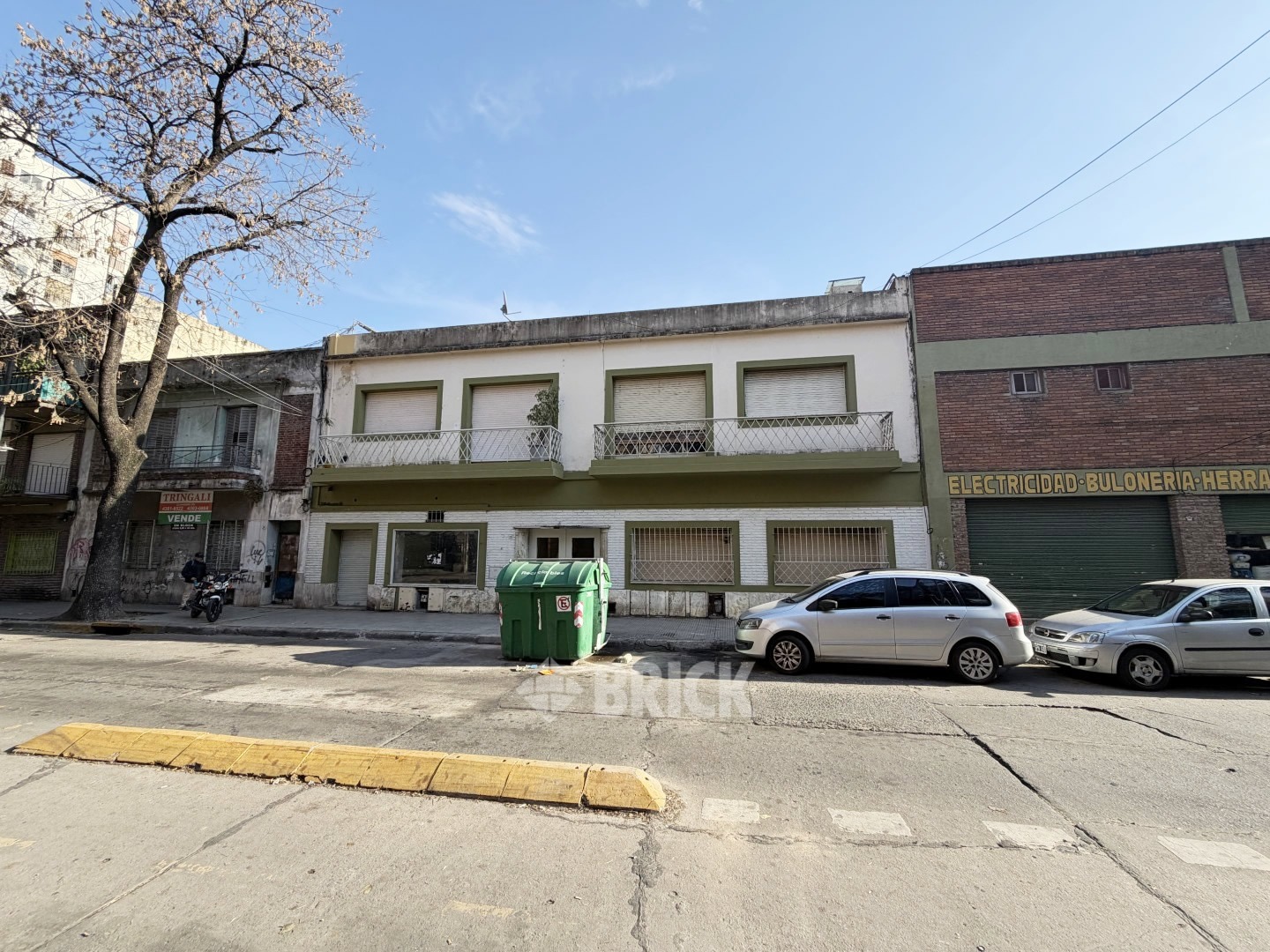 RODRIGUEZ, MARTIN al 700 Piso 1 26