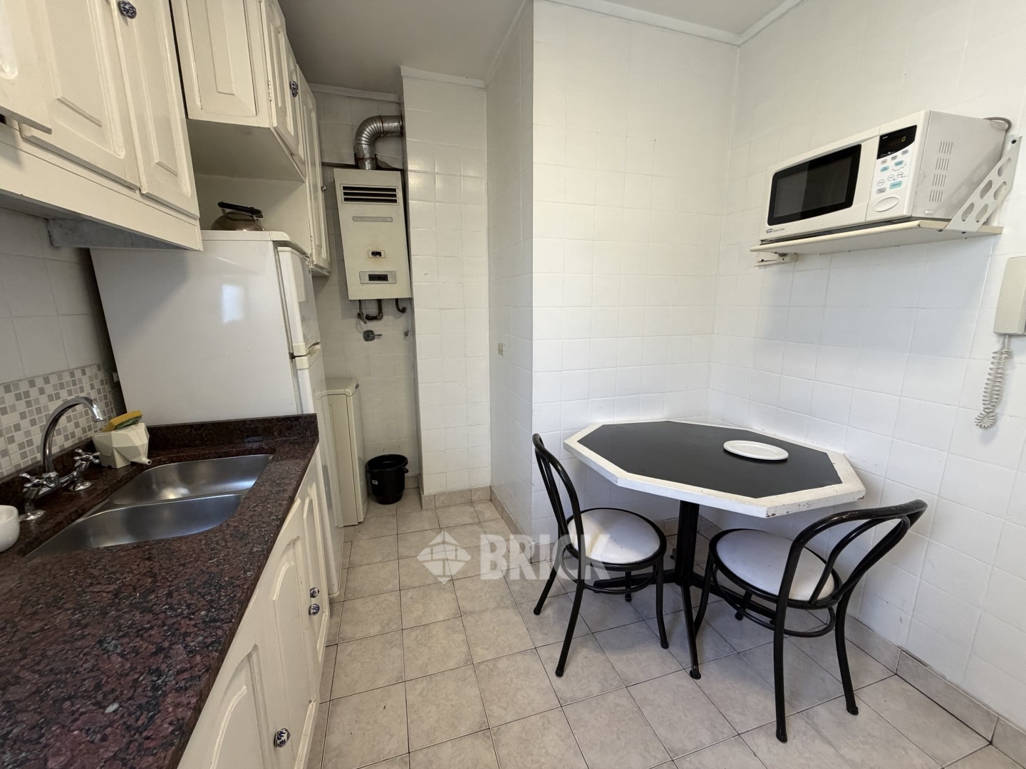PUEYRREDON, AV. al 1300 Piso 8 24