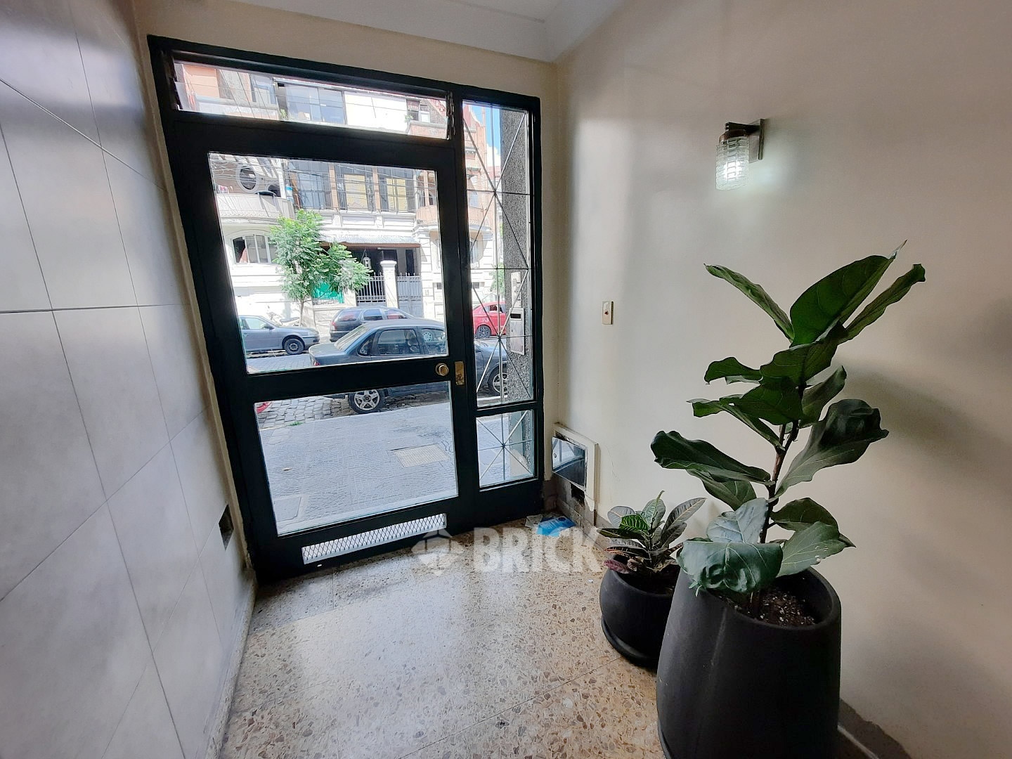 FRAGA al 700 Piso 1 24