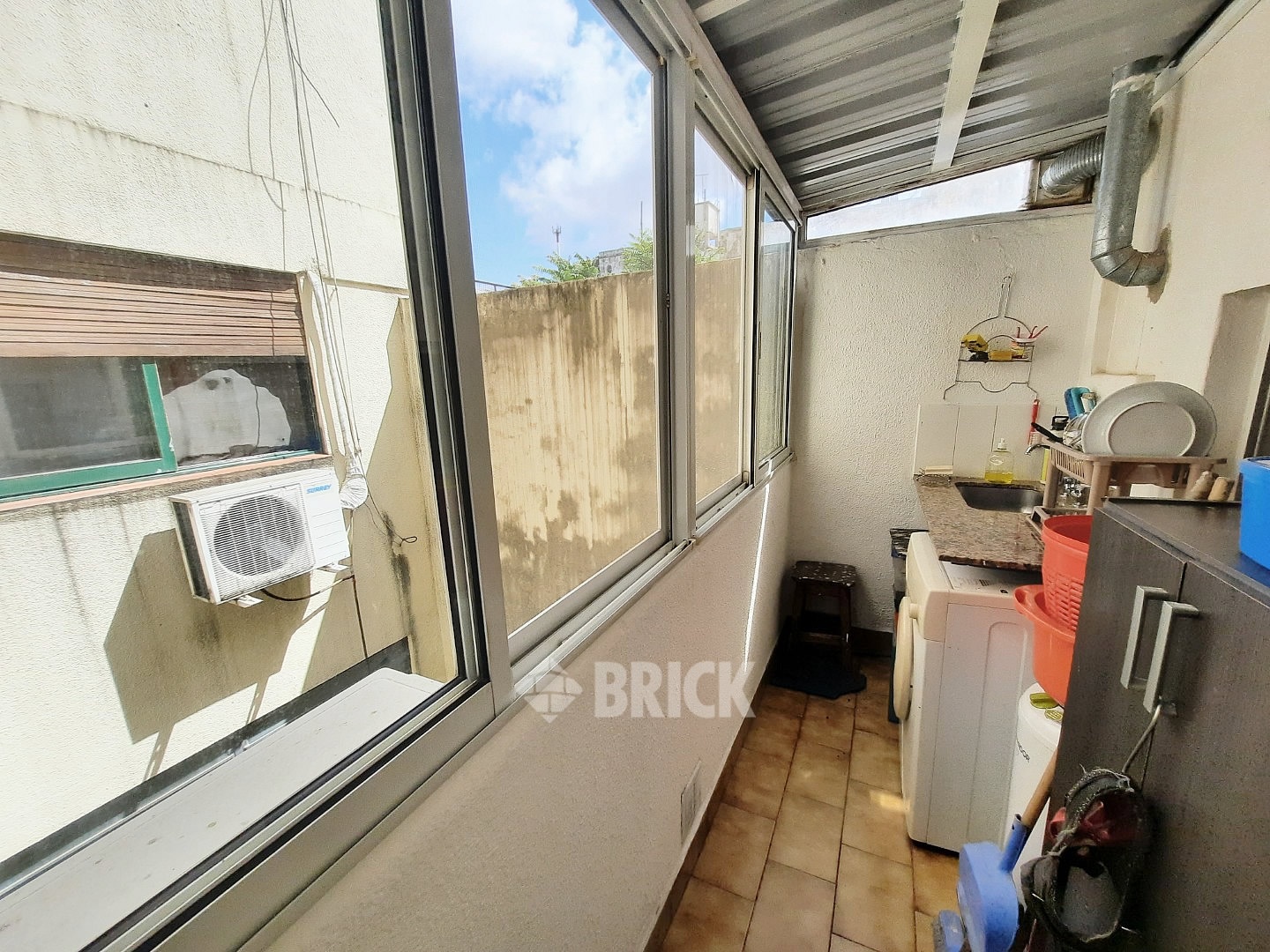 FRAGA al 700 Piso 1 6