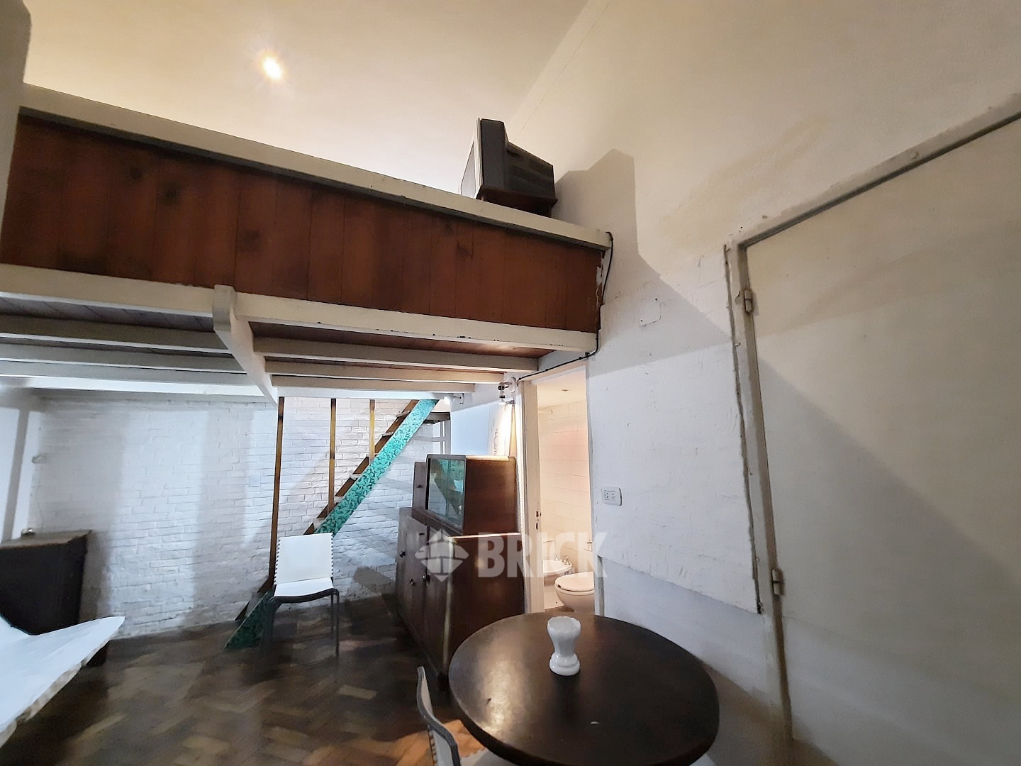 TUCUMAN al 600 Piso PB 10