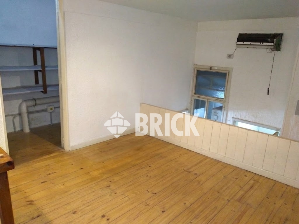 TUCUMAN al 600 Piso PB 19