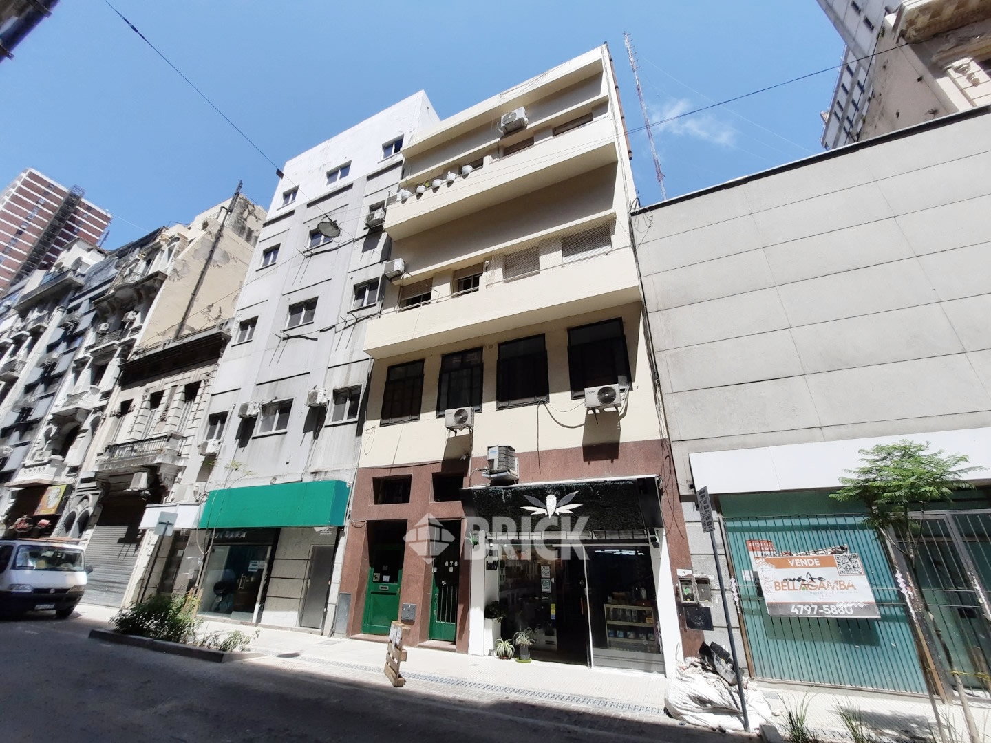 TUCUMAN al 600 Piso PB 29