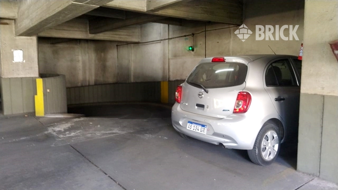 LAS HERAS, AV. al 2500 Piso 3 Nº 40 4