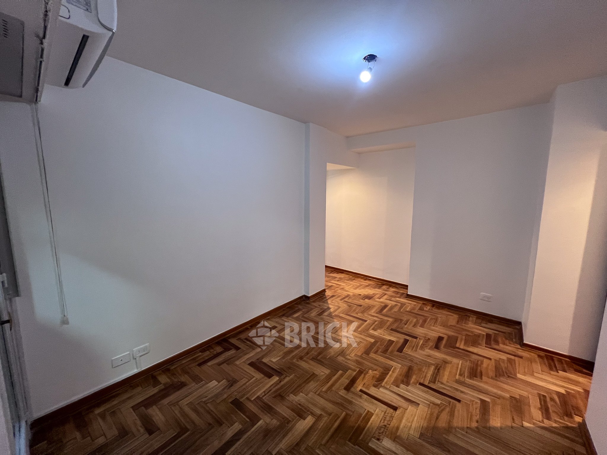 PRINGLES al 400 Piso 3 4