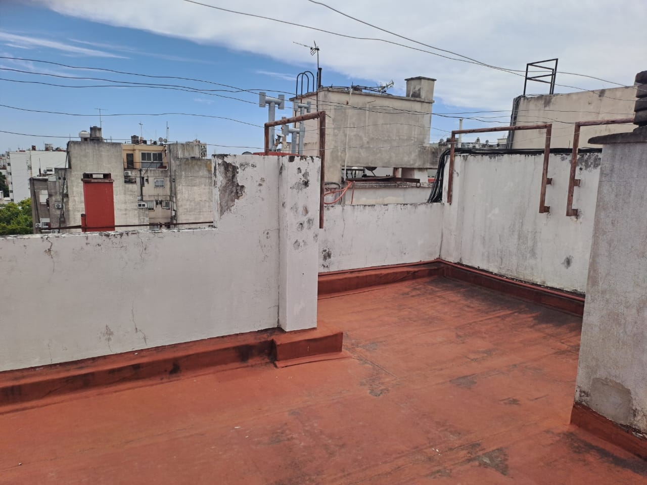 SALGUERO, JERONIMO al 300 Piso 5 11