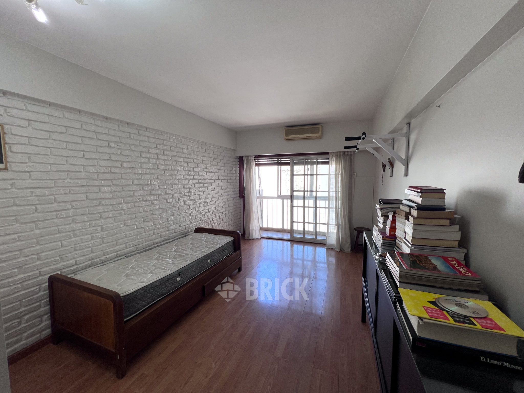 CHARCAS al 3100 Piso 9 1