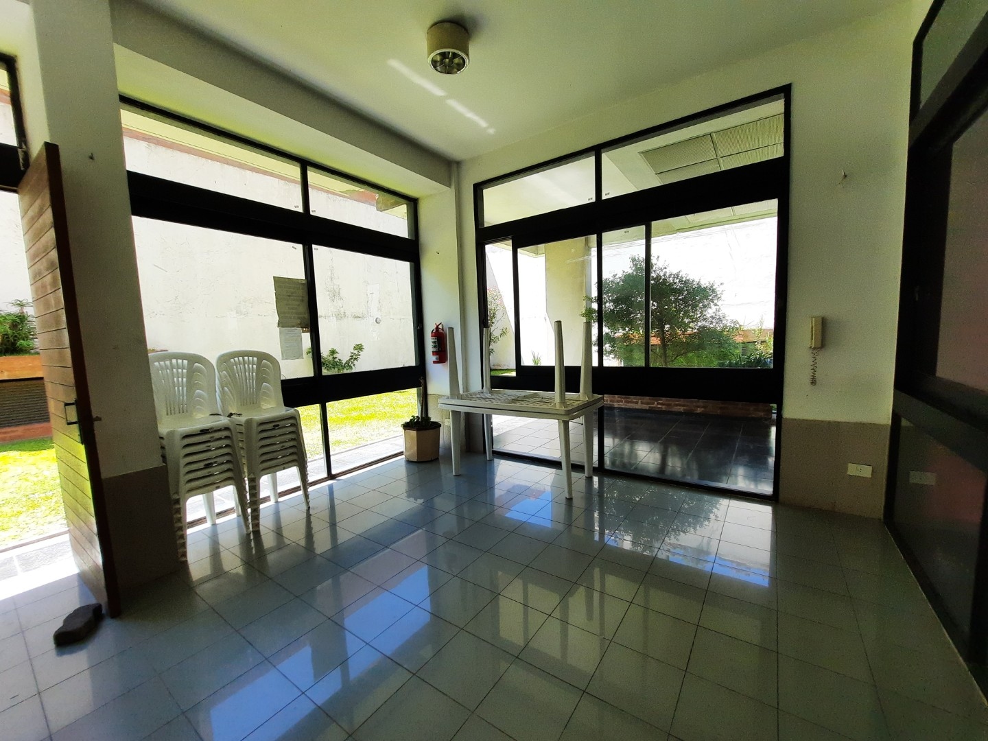 GARAY, JUAN DE, AV. al 2200 Piso 14 24