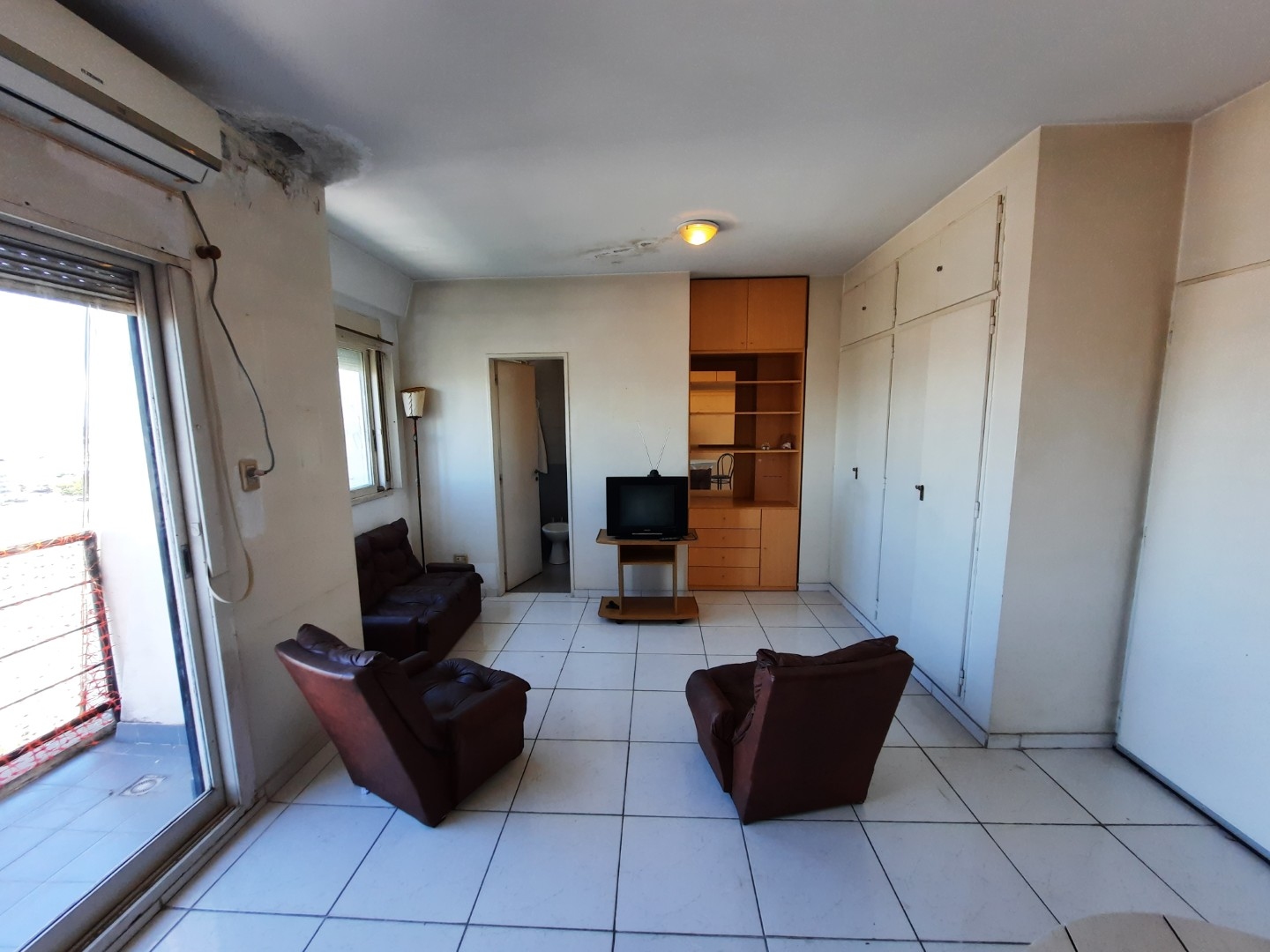 GARAY, JUAN DE, AV. al 2200 Piso 14 5